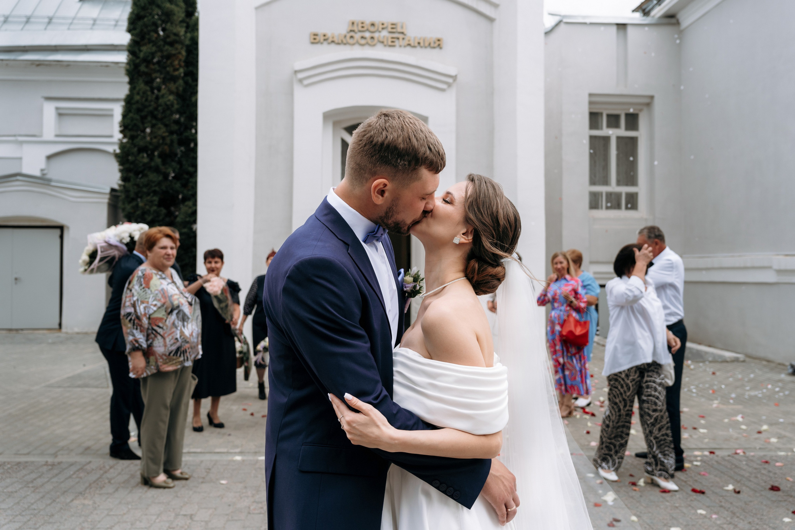 Свадебная фотосессия для Кристины и Мирослава, утро жениха и невесты. Свадебный фотограф в Тамбове Павел Четвертков