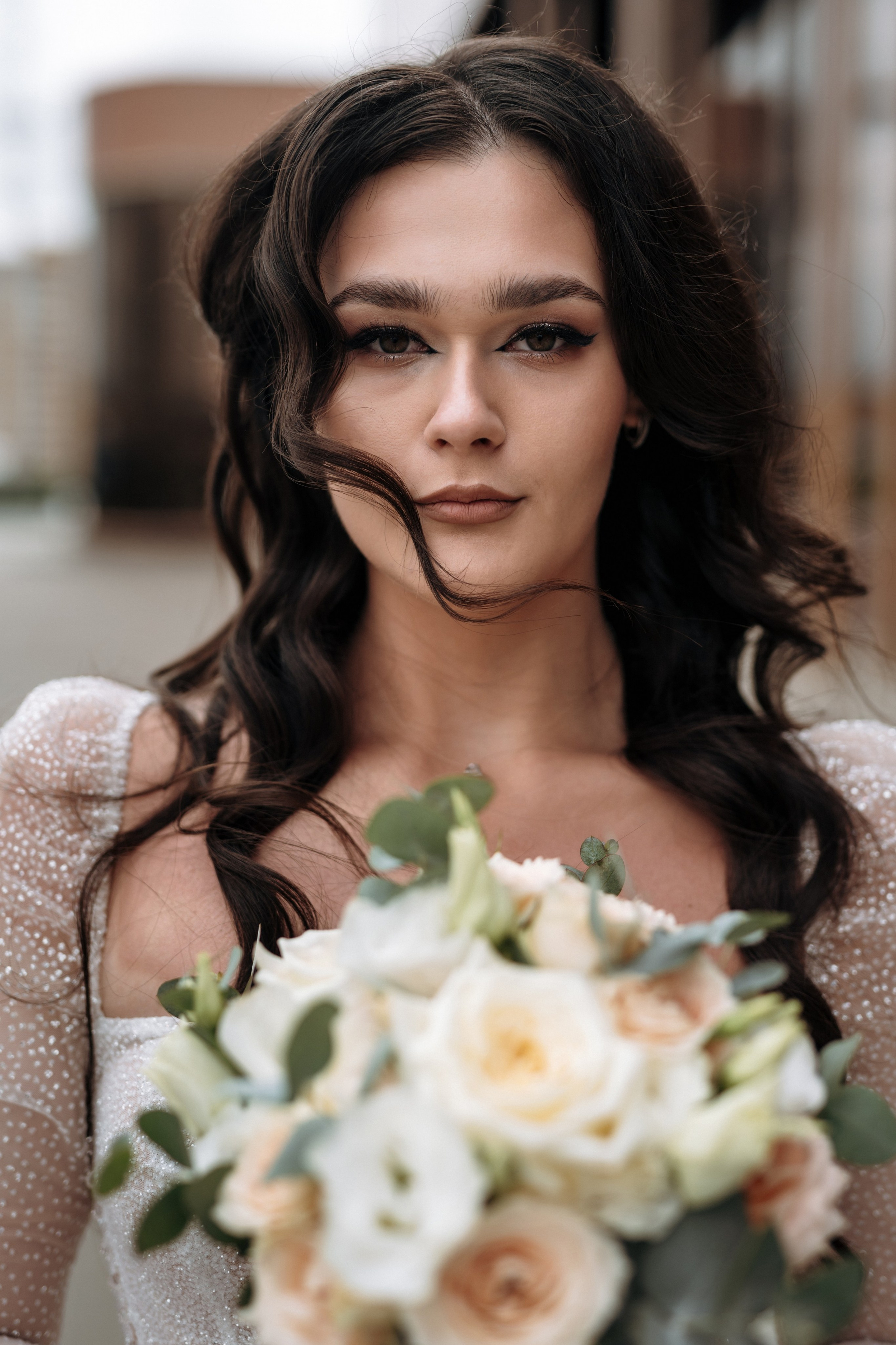 Красивая невеста с букетом, свадебная съемка в Тамбове, фотограф Павел Четвертков 