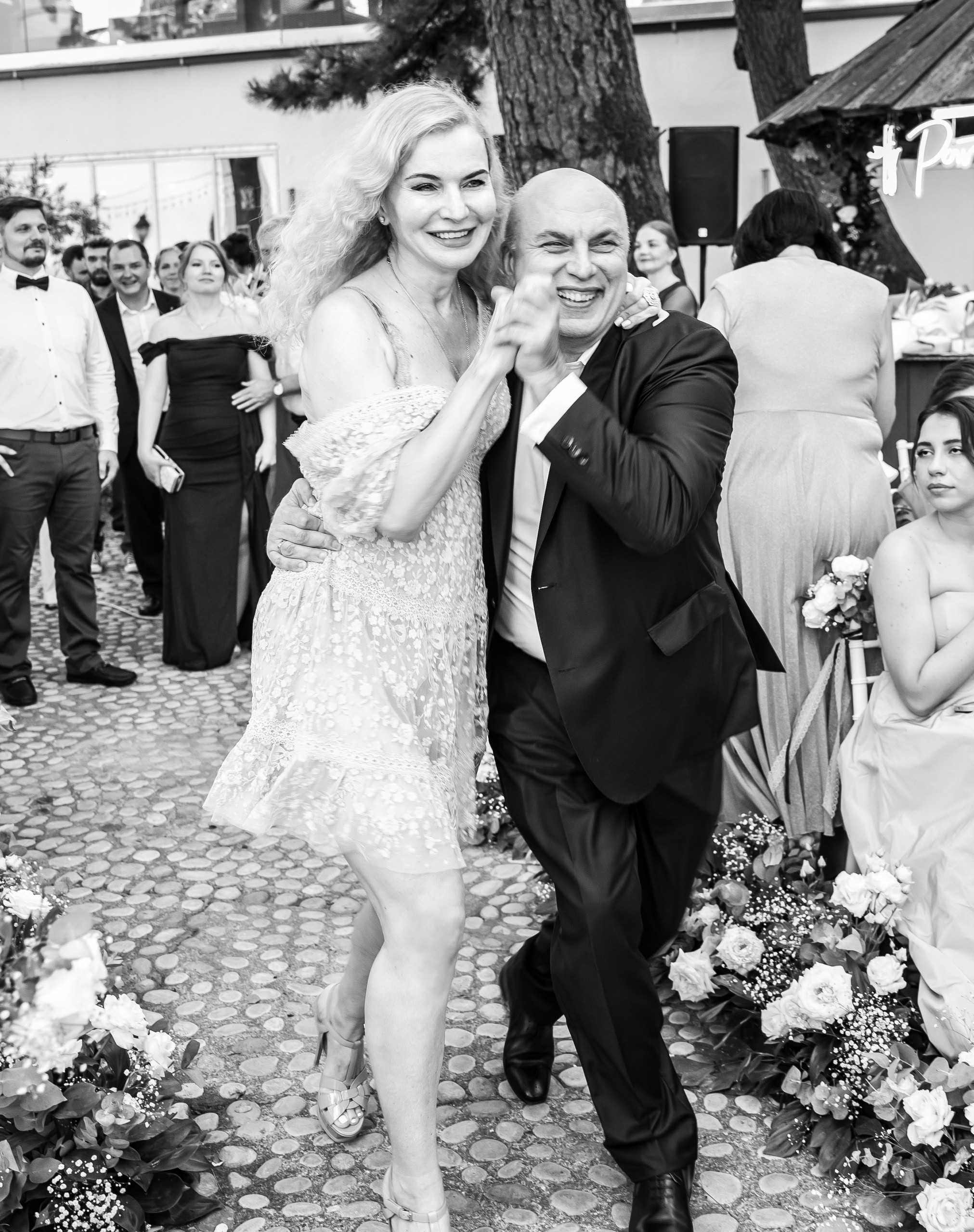 Arseniy & Snezhana (Batumi, Georgia). Destination wedding photographer Peter Letu