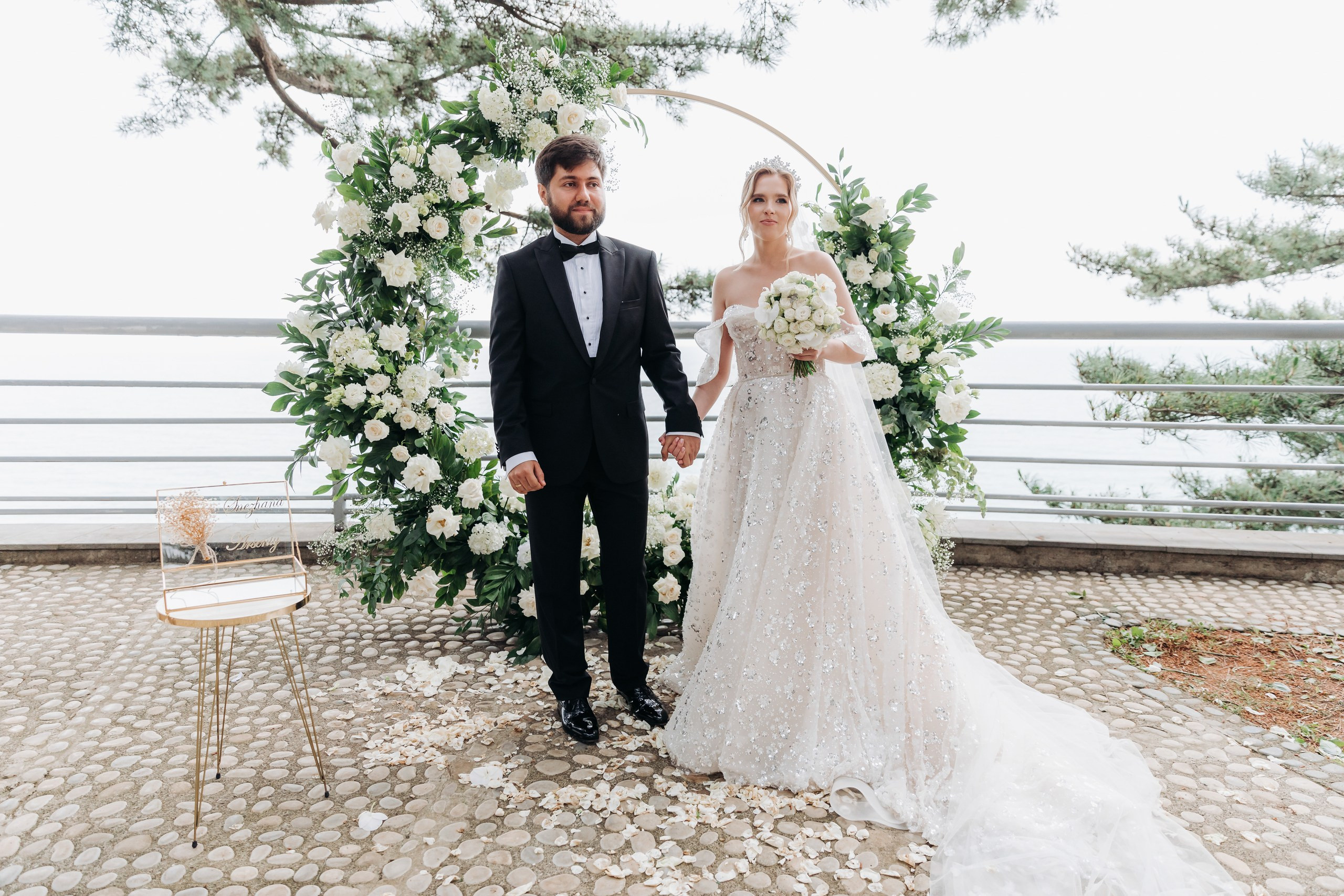 Arseniy & Snezhana (Batumi, Georgia). Destination wedding photographer Peter Letu