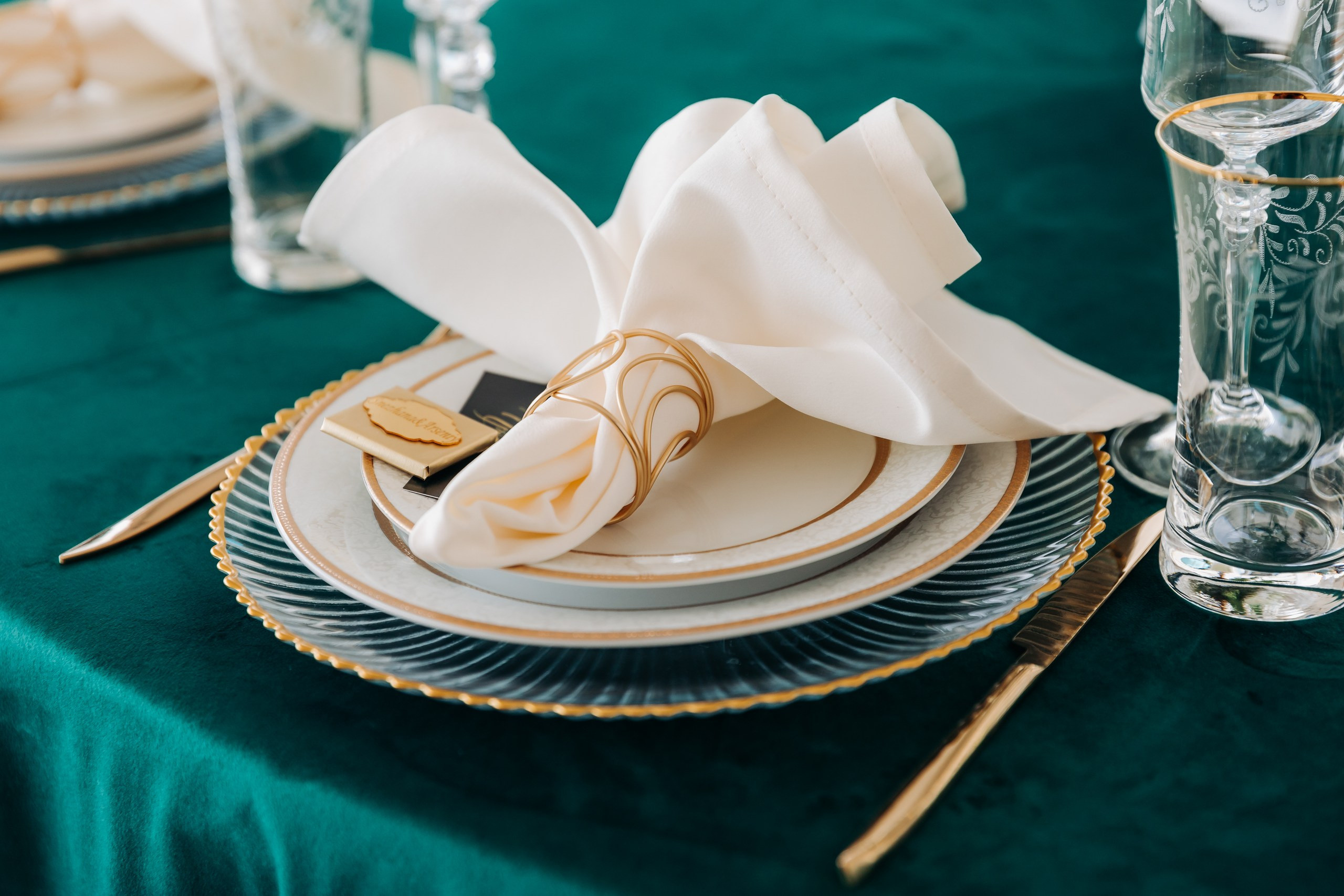 Arseniy & Snezhana (Batumi, Georgia). Destination wedding photographer Peter Letu