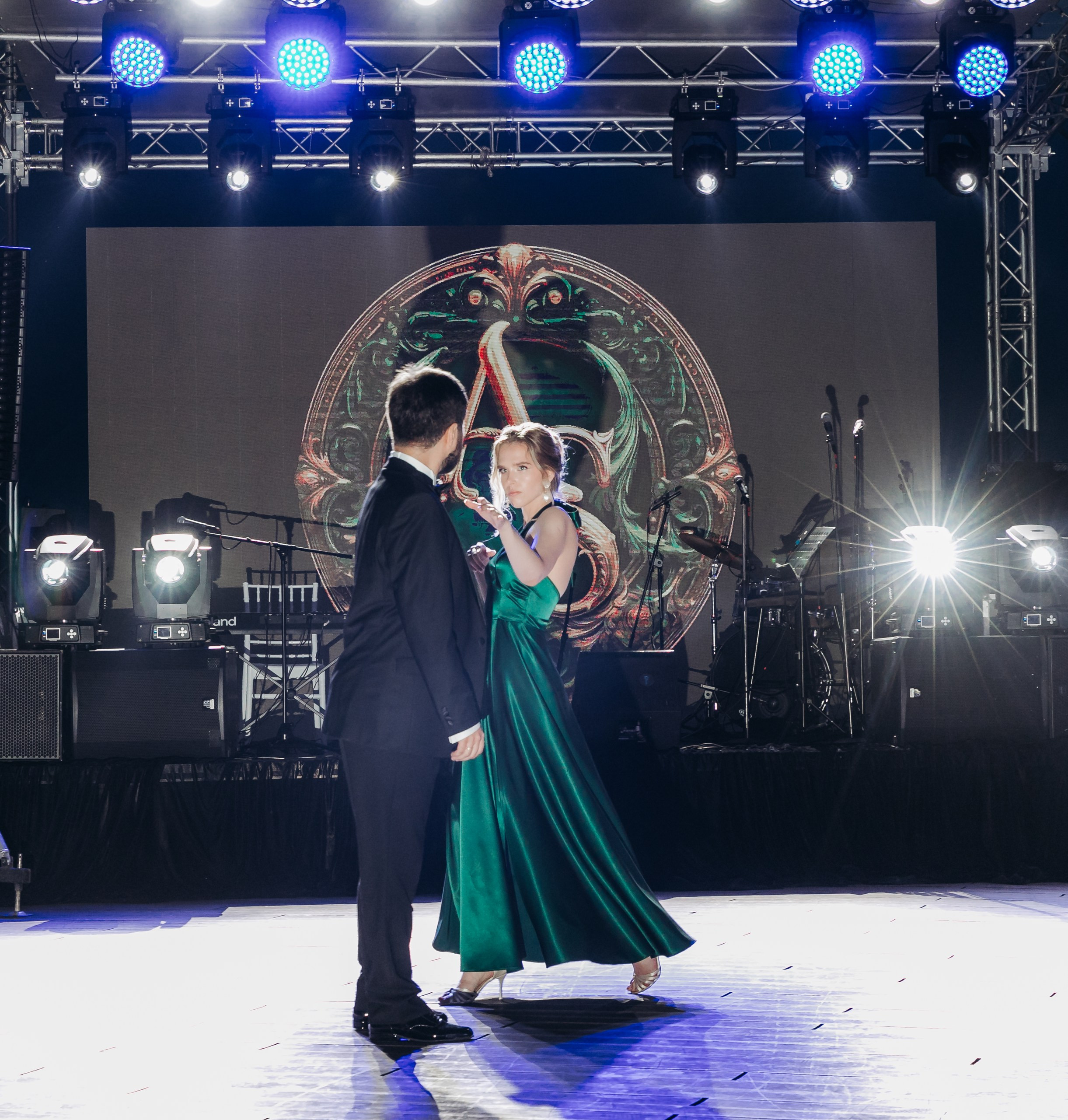 Arseniy & Snezhana (Batumi, Georgia). Destination wedding photographer Peter Letu