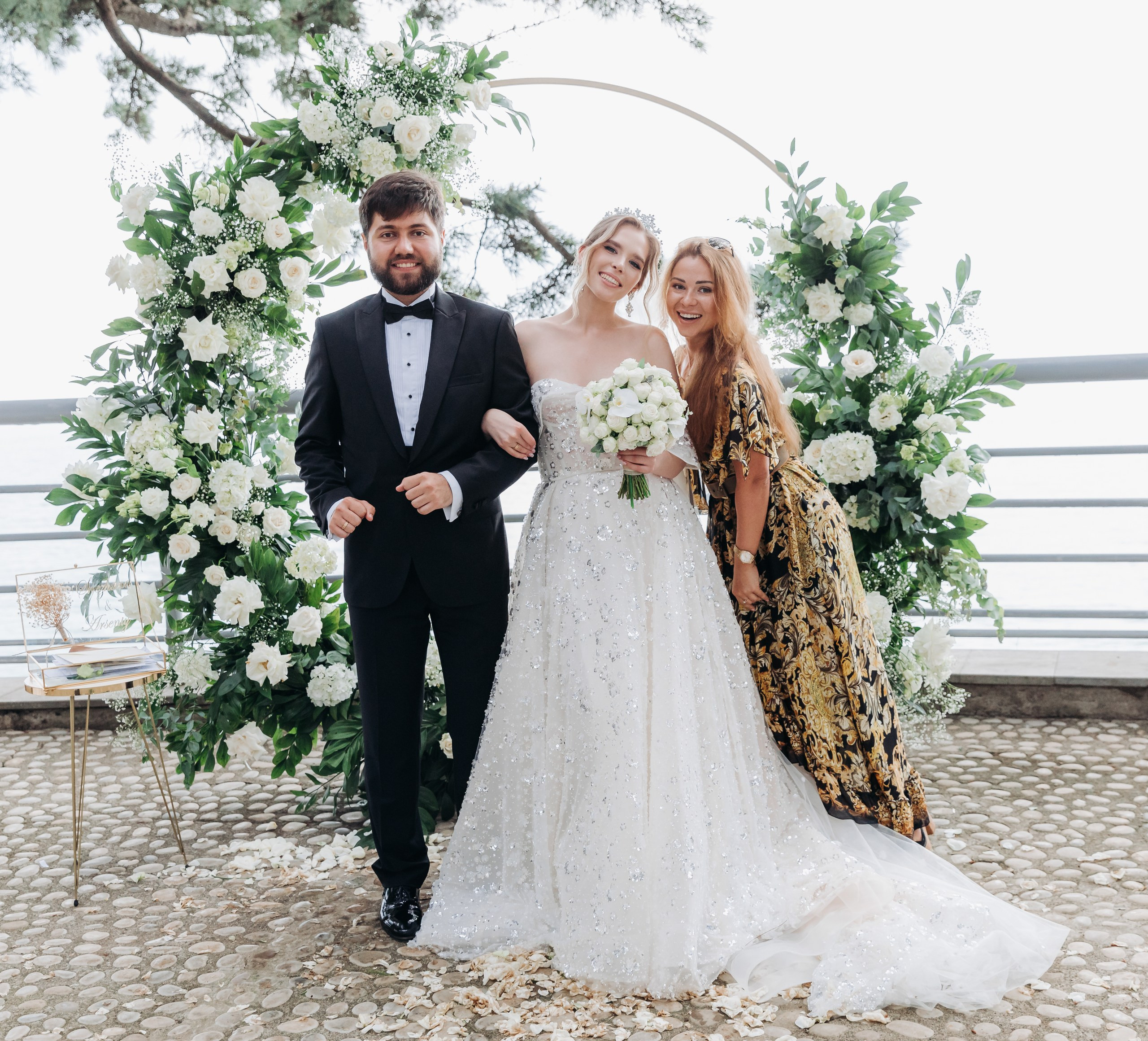 Arseniy & Snezhana (Batumi, Georgia). Destination wedding photographer Peter Letu