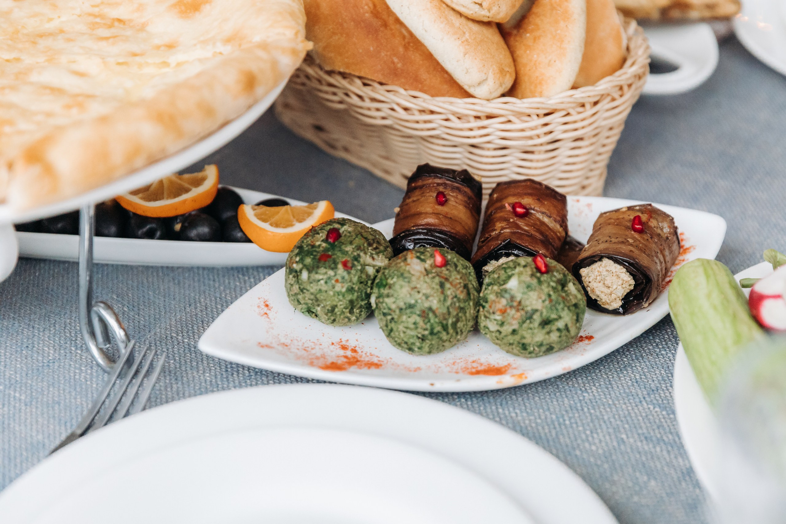 Livan & Mari (Mtskheta City, Georgia). Destination wedding photographer Peter Letu