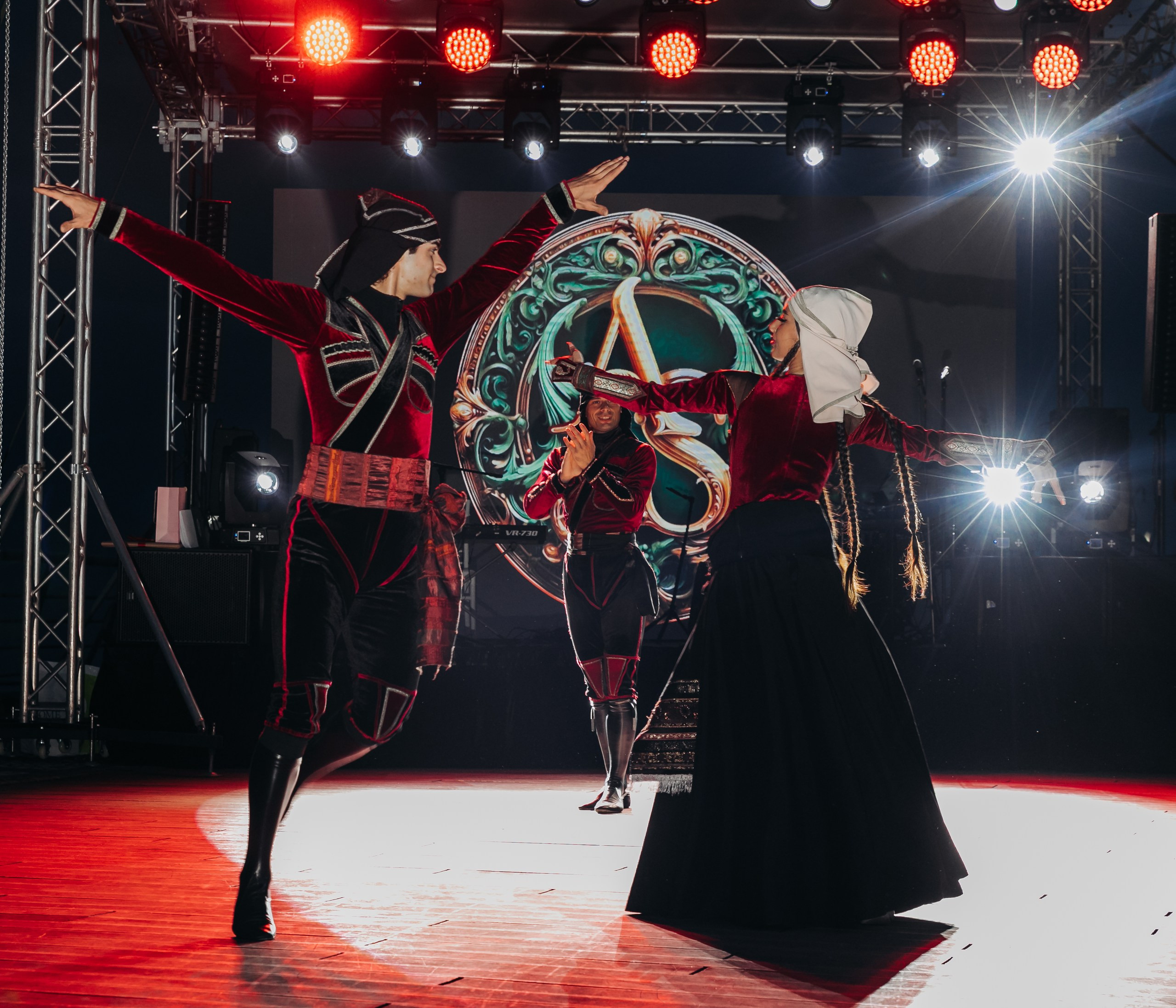 Arseniy & Snezhana (Batumi, Georgia). Destination wedding photographer Peter Letu