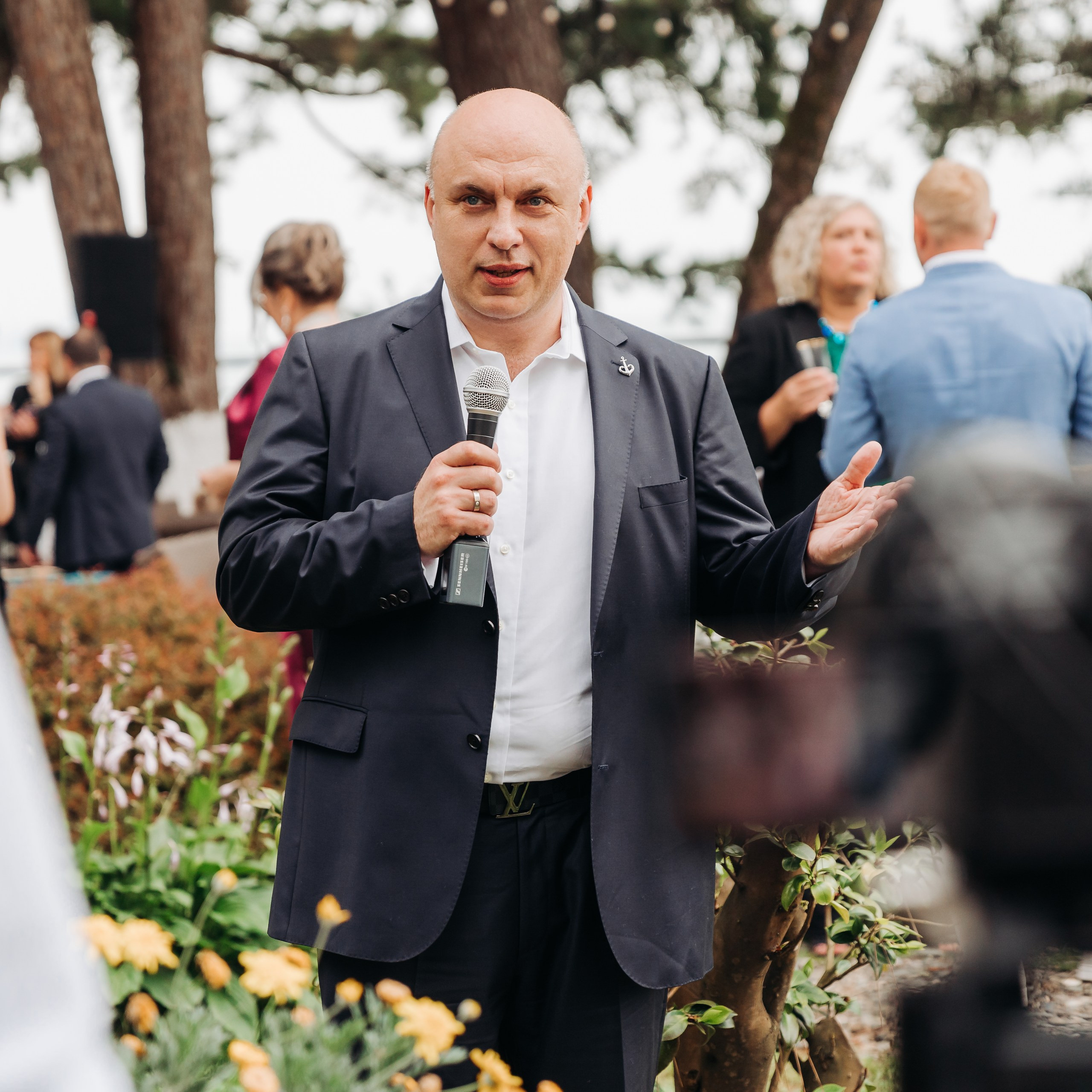 Arseniy & Snezhana (Batumi, Georgia). Destination wedding photographer Peter Letu