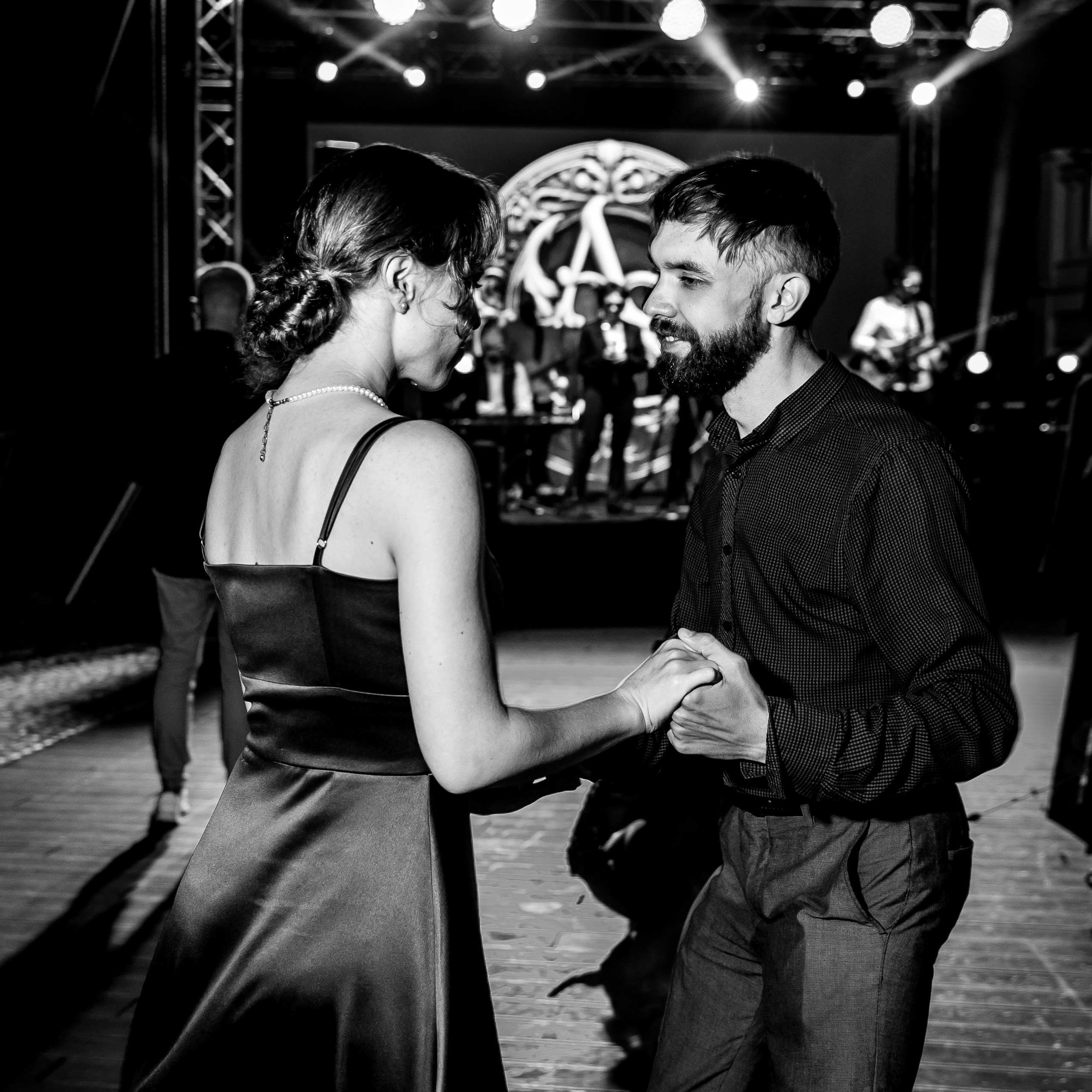 Arseniy & Snezhana (Batumi, Georgia). Destination wedding photographer Peter Letu