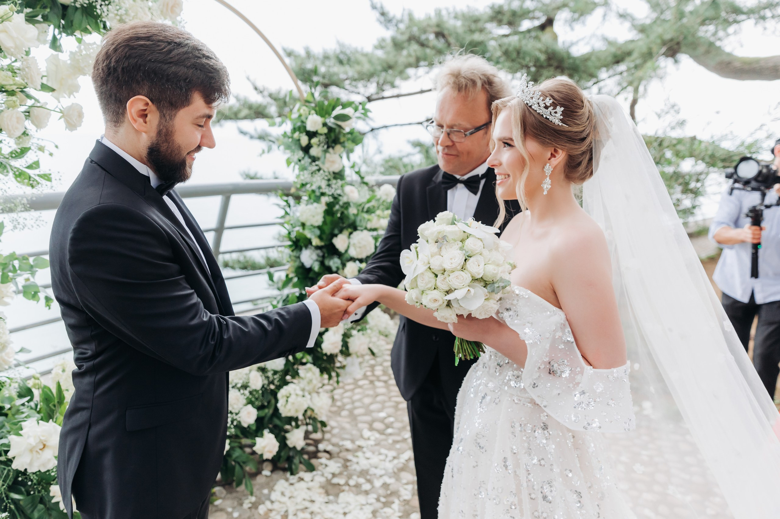 Arseniy & Snezhana (Batumi, Georgia). Destination wedding photographer Peter Letu