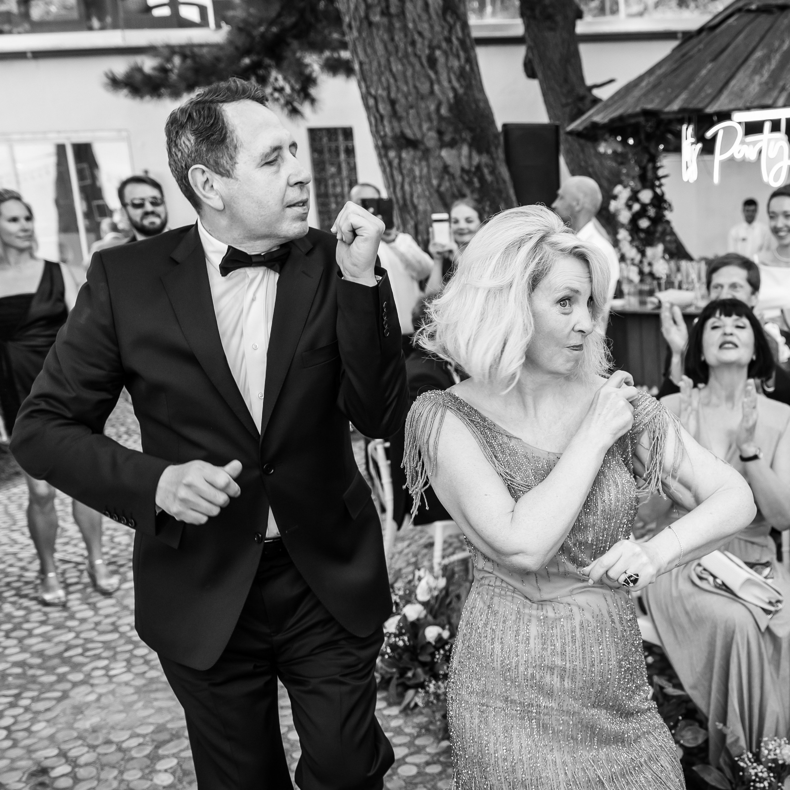 Arseniy & Snezhana (Batumi, Georgia). Destination wedding photographer Peter Letu
