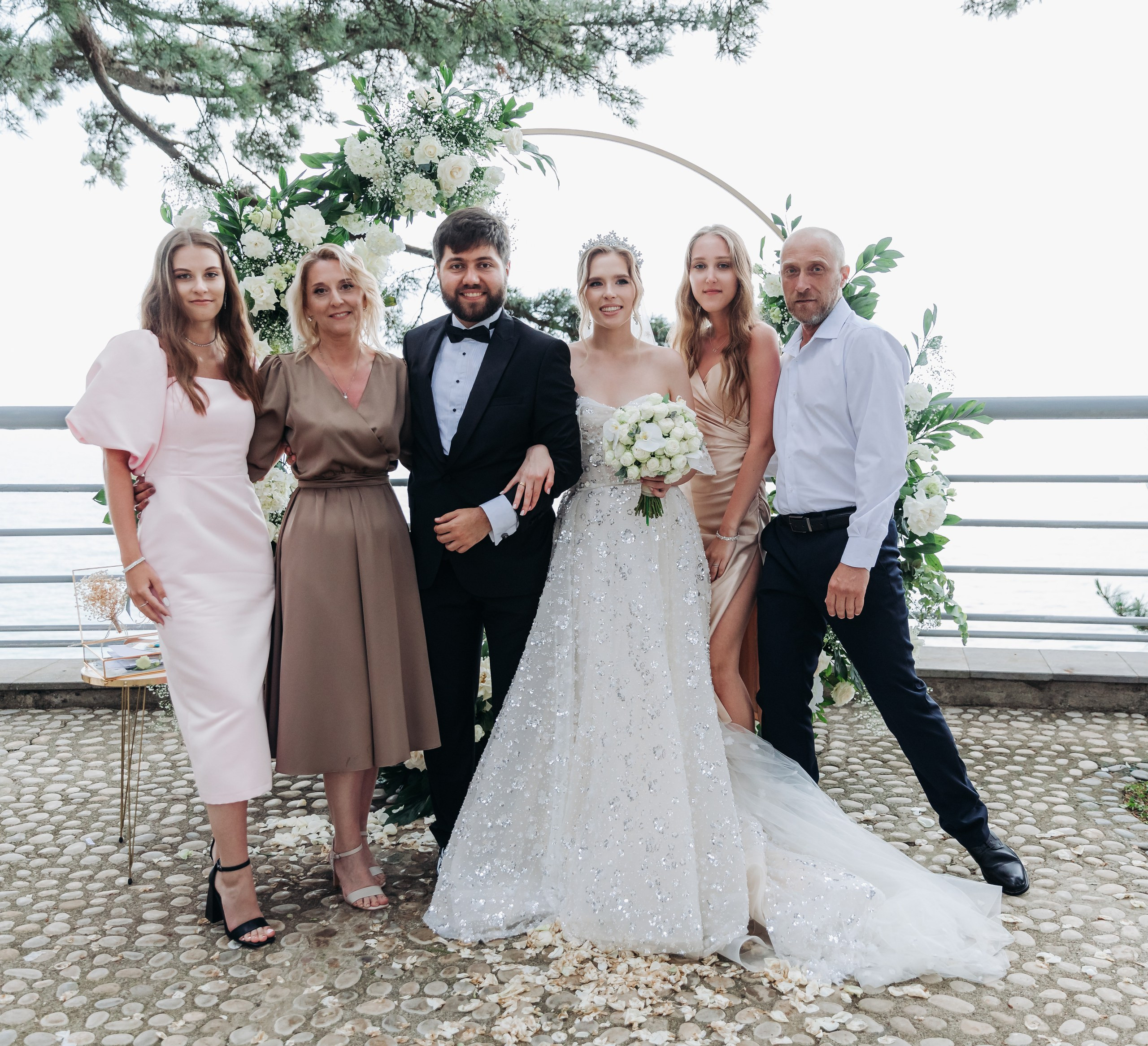Arseniy & Snezhana (Batumi, Georgia). Destination wedding photographer Peter Letu