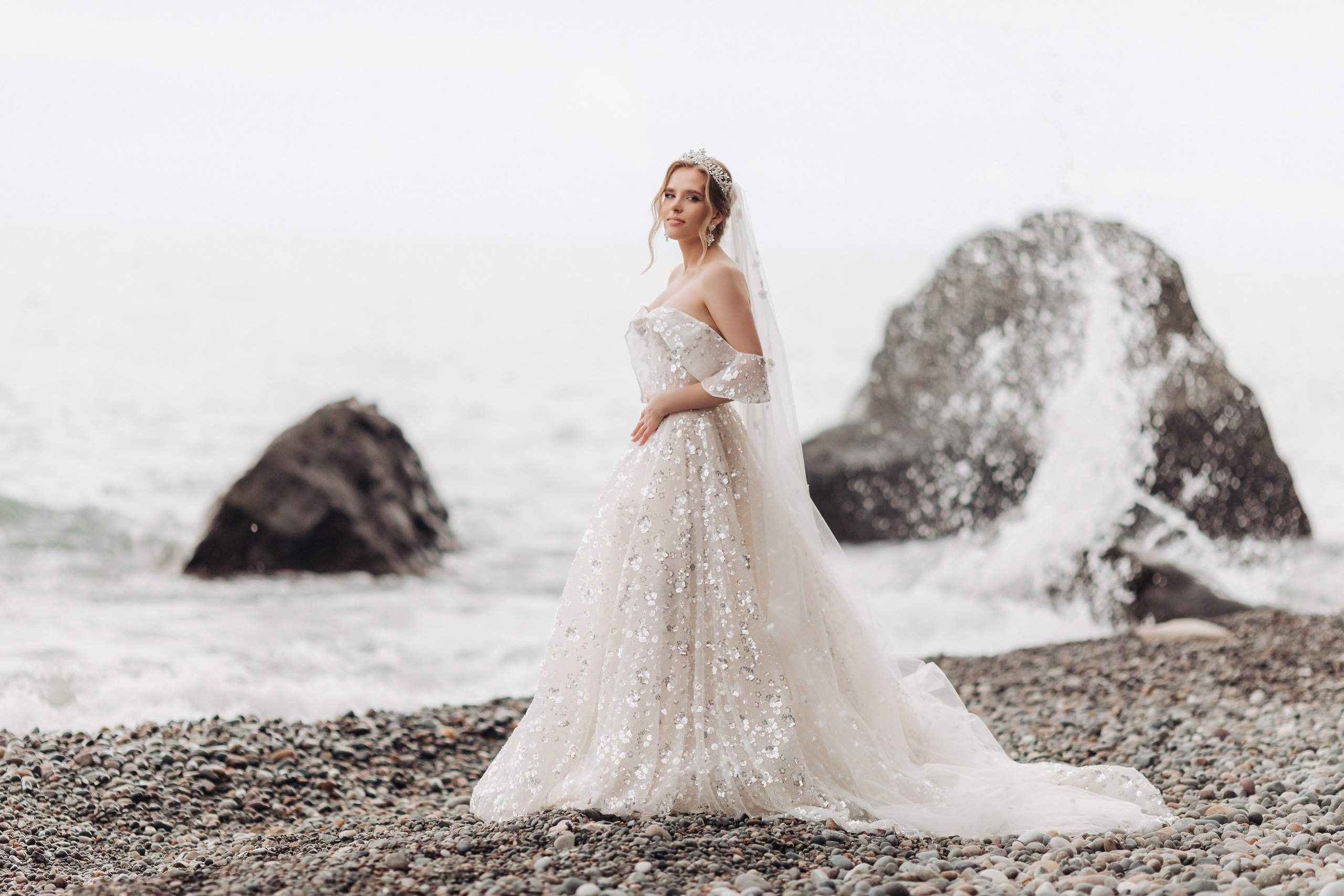 Arseniy & Snezhana (Batumi, Georgia). Destination wedding photographer Peter Letu