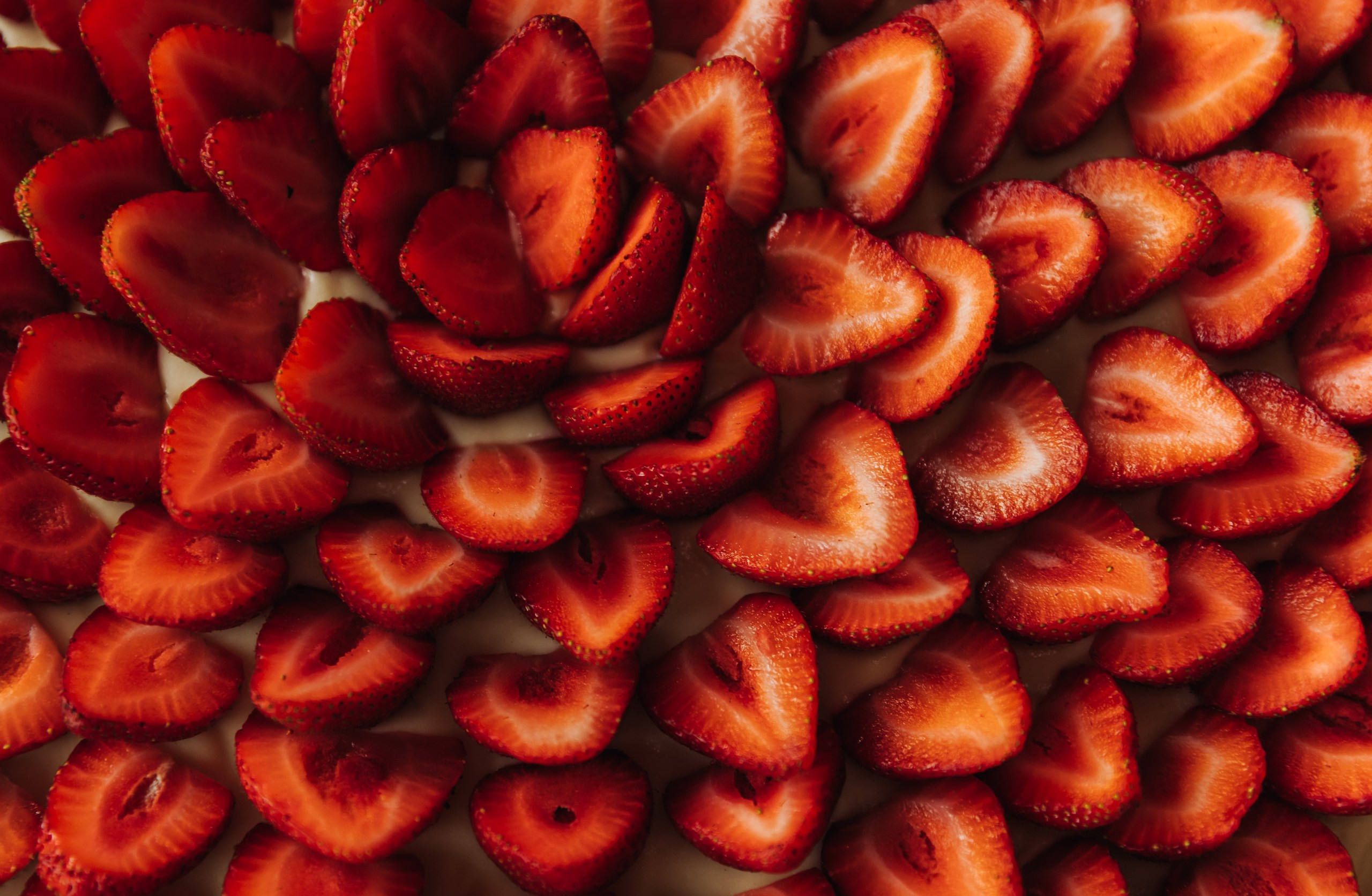 Livan & Mari (Mtskheta City, Georgia). Destination wedding photographer Peter Letu