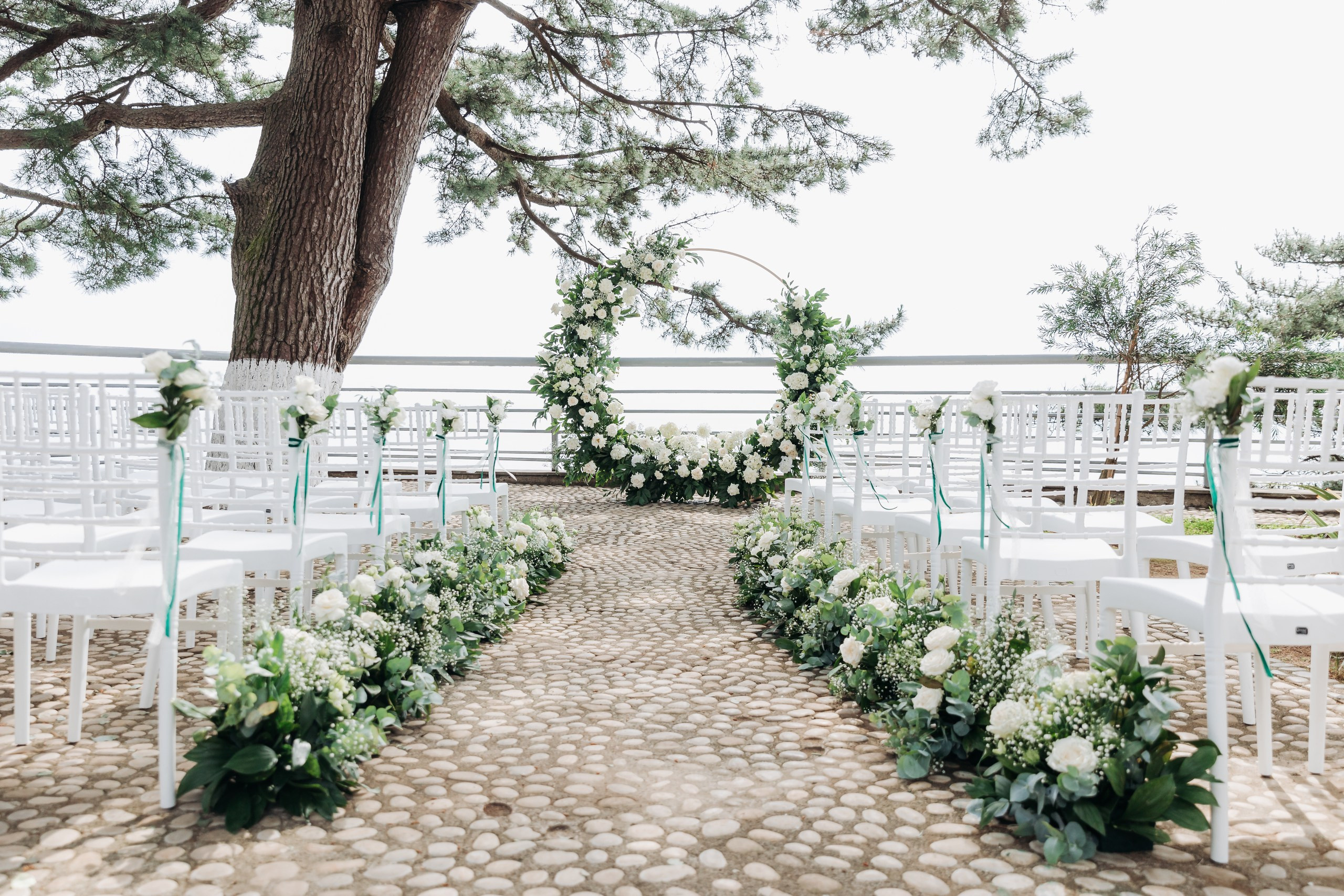 Arseniy & Snezhana (Batumi, Georgia). Destination wedding photographer Peter Letu