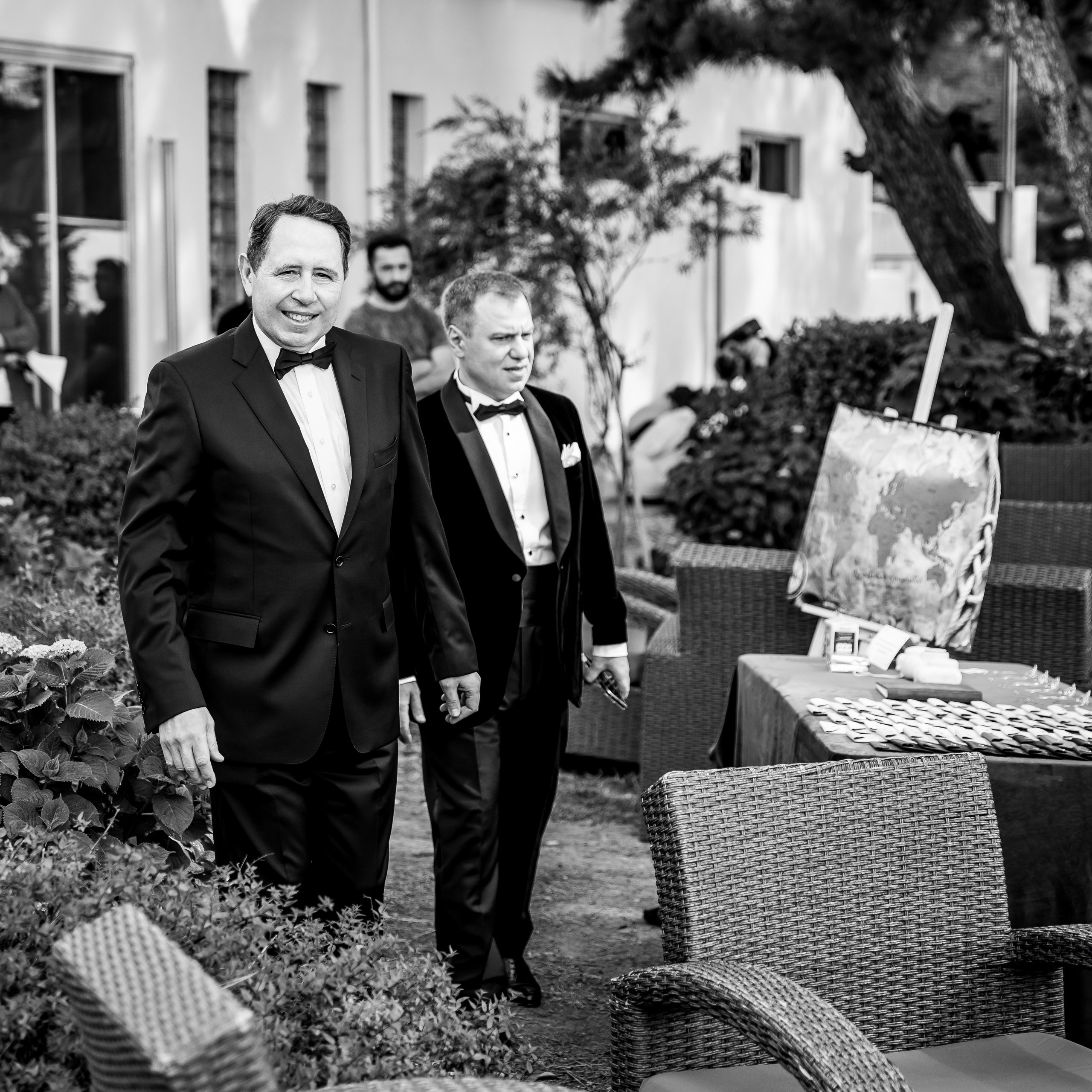 Arseniy & Snezhana (Batumi, Georgia). Destination wedding photographer Peter Letu