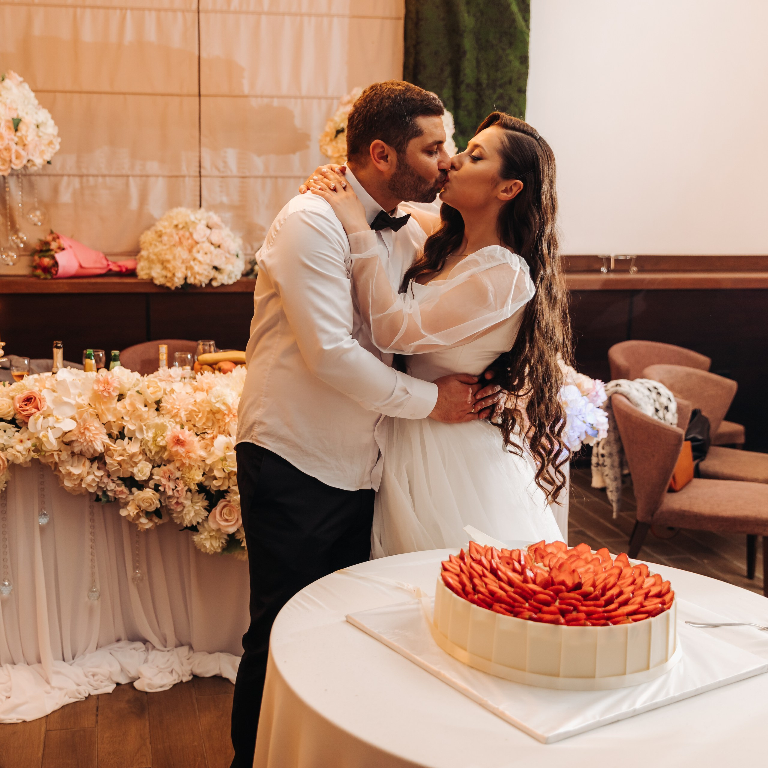 Livan & Mari (Mtskheta City, Georgia). Destination wedding photographer Peter Letu