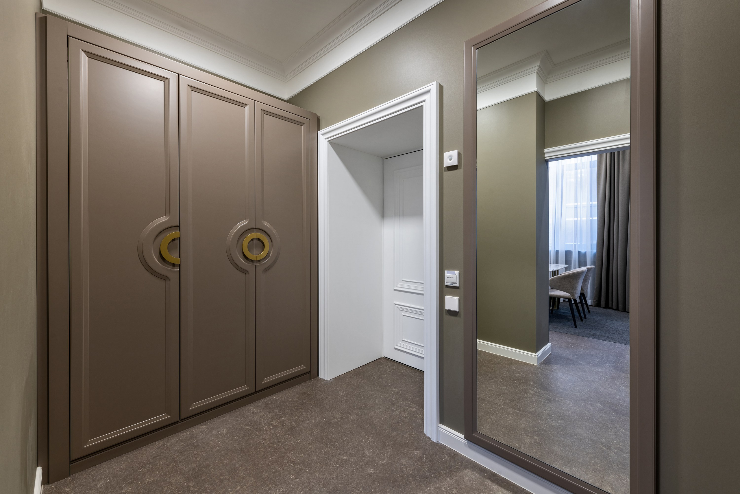 Отель ласточка номер гостиницы коридор места хранения