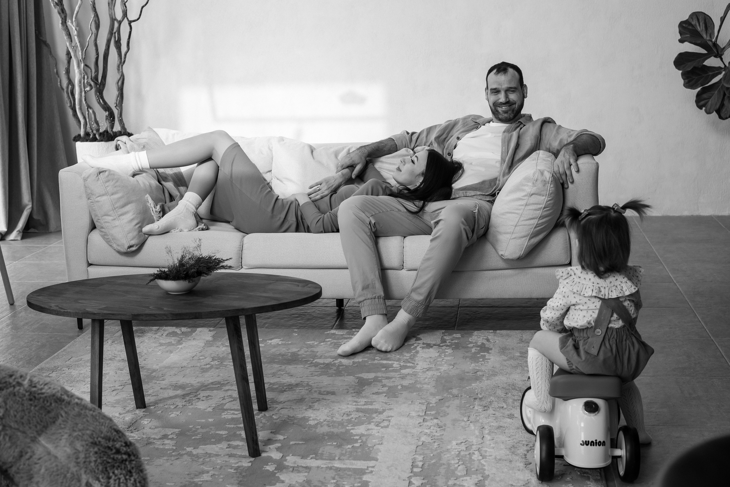 Семейная фотосессия в студии-дом. Семейный и детский фотограф Кущ Наташа