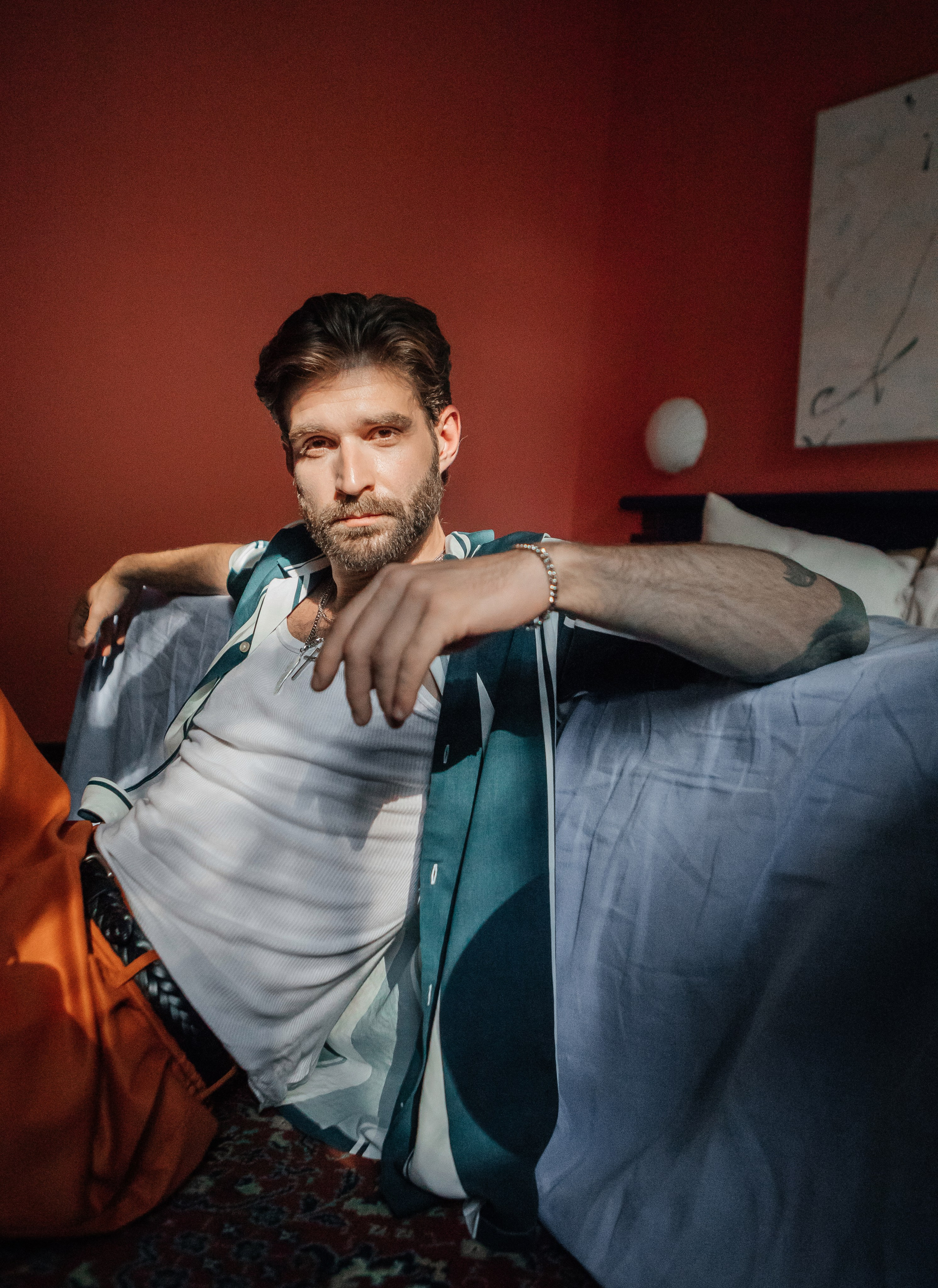 Мужской портрет «мысли не дают мне покоя». Свадебный и семейный фотограф Ибрагимова Мария из Екатеринбурга