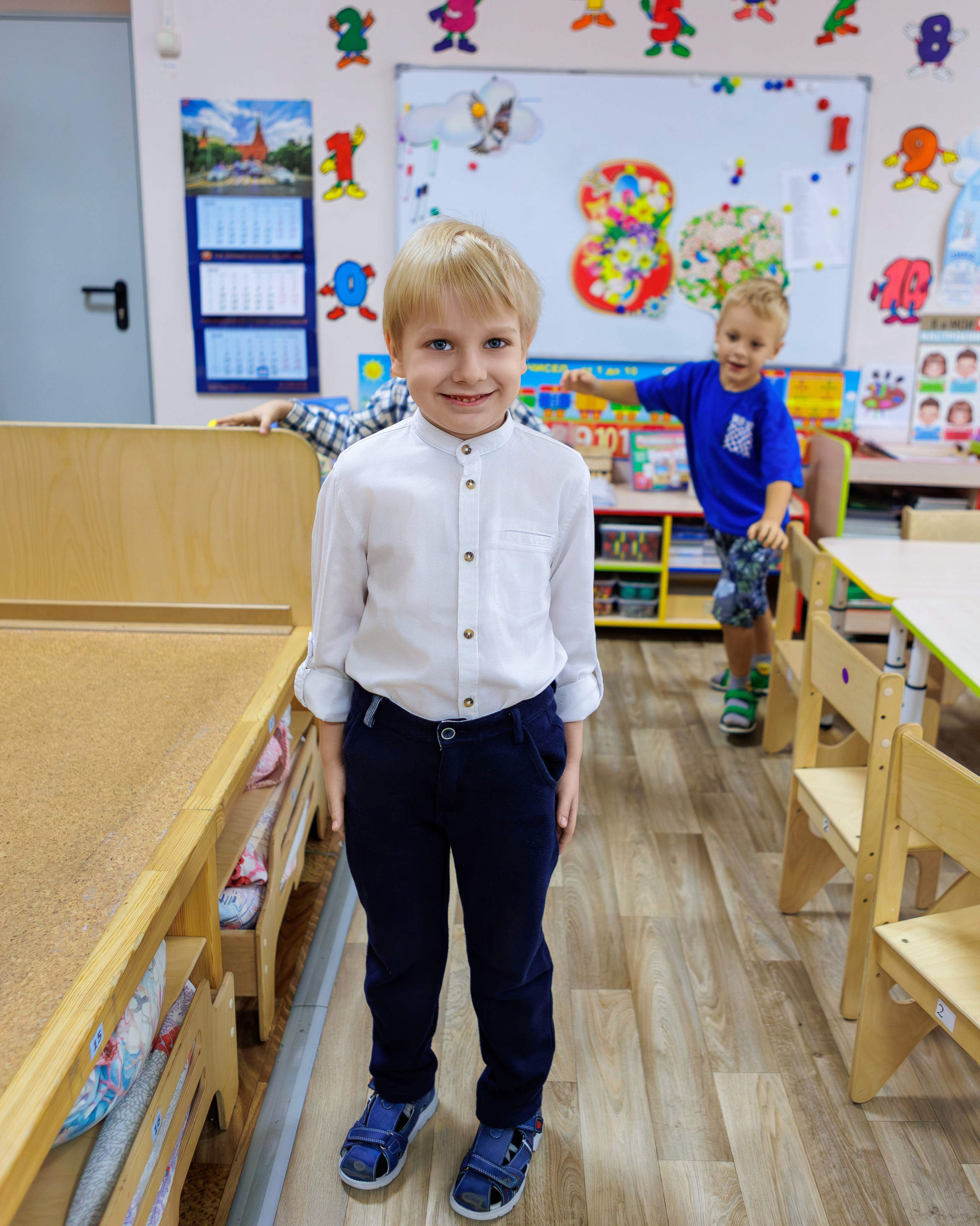 МК к 8 марта. Выпускные альбомы и школьный фотограф в Подольске, Троицке, Щербинке, Москве и Московской области