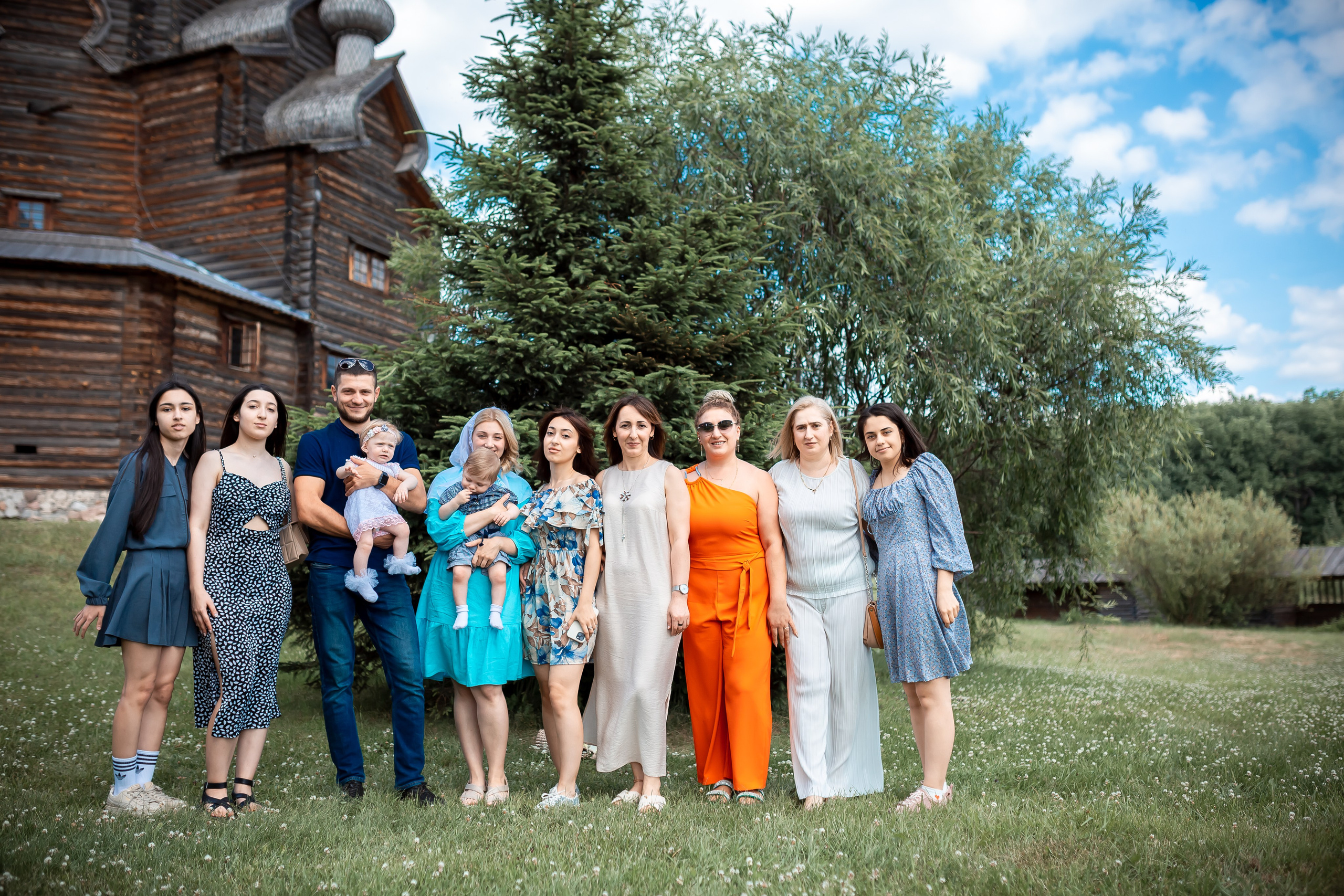 Церковь Покрова Пресвятой Богородицы в усадьбе Богословка. Детский и семейный фотограф в Санкт-Петербурге Светлана Тарасова