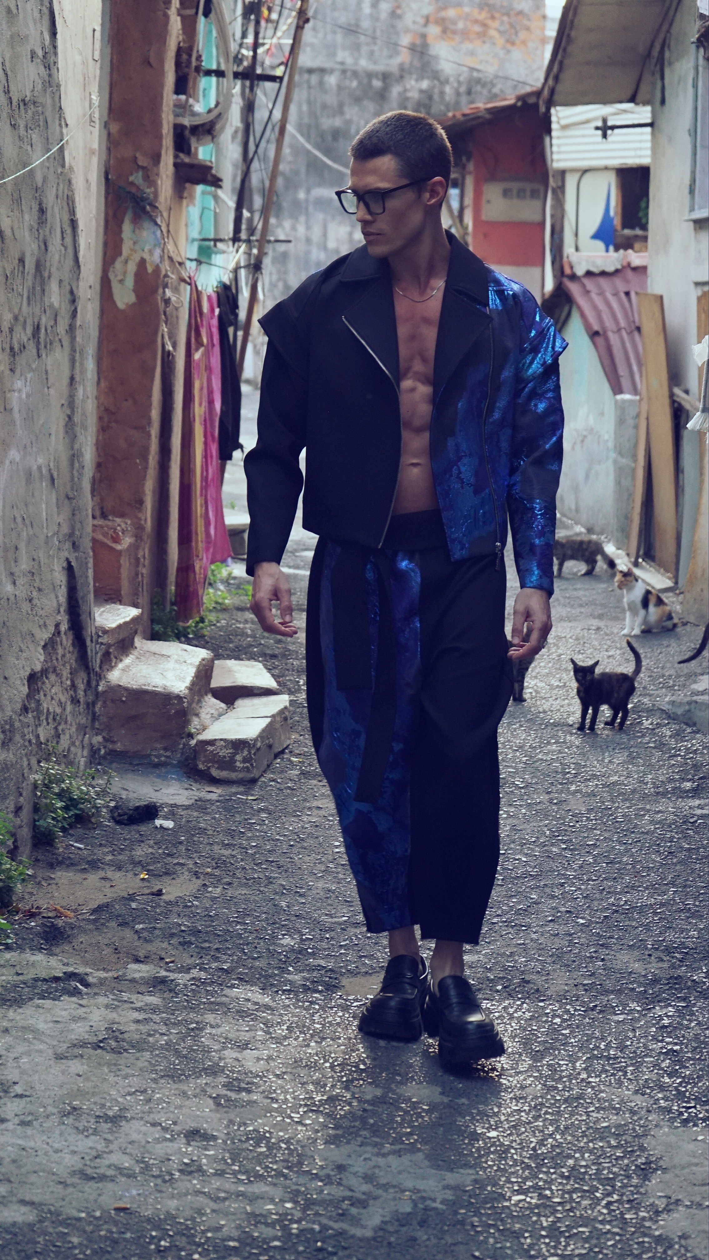 Portfolio of Fashion Photographer in Istanbul  Sergio Maiis. Sergio Maiis — Fashion Photographer in Istanbul & Tbilisi | Editorial & Lifestyle Photographer