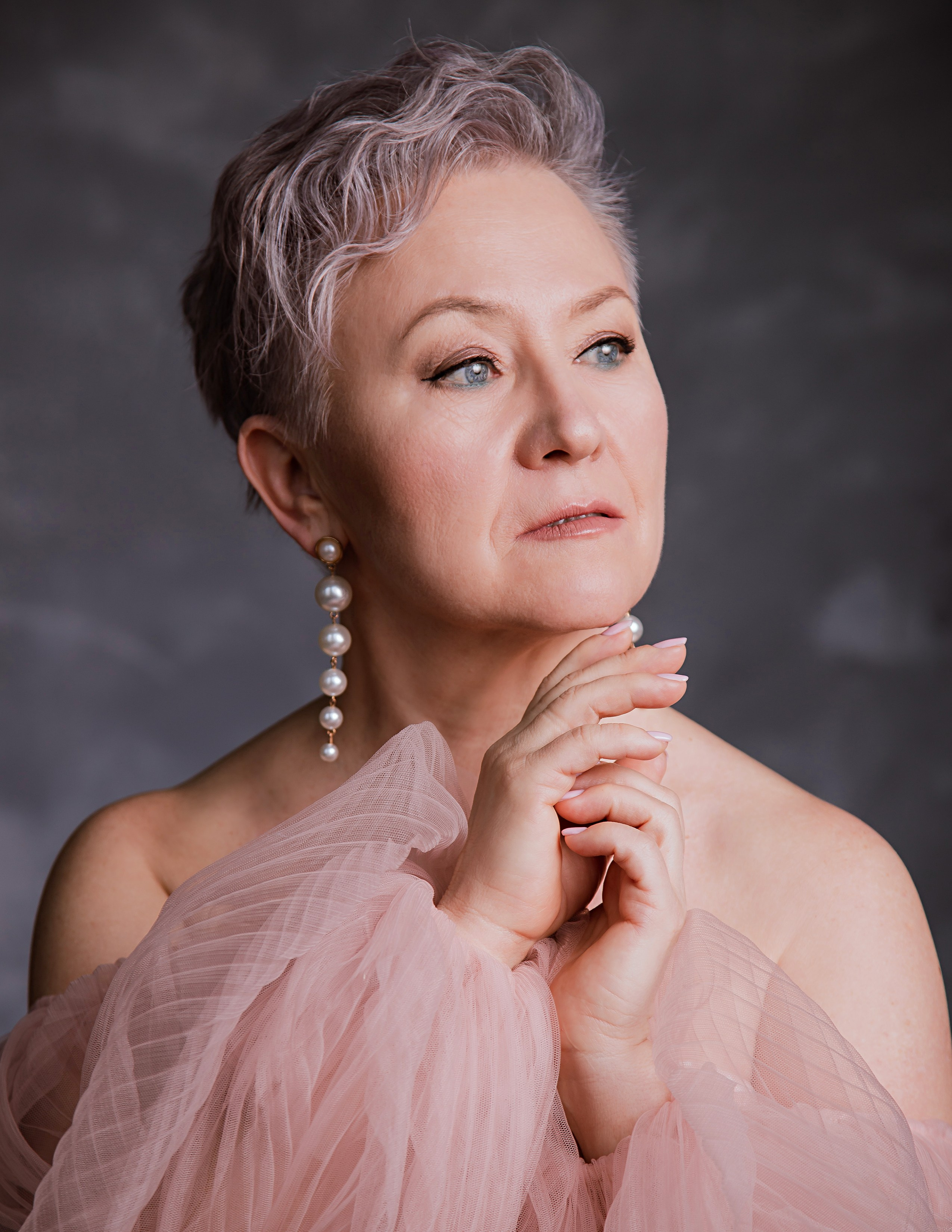 Модель age+. Креативный и женский Фотограф Омске Наталья Лебедева