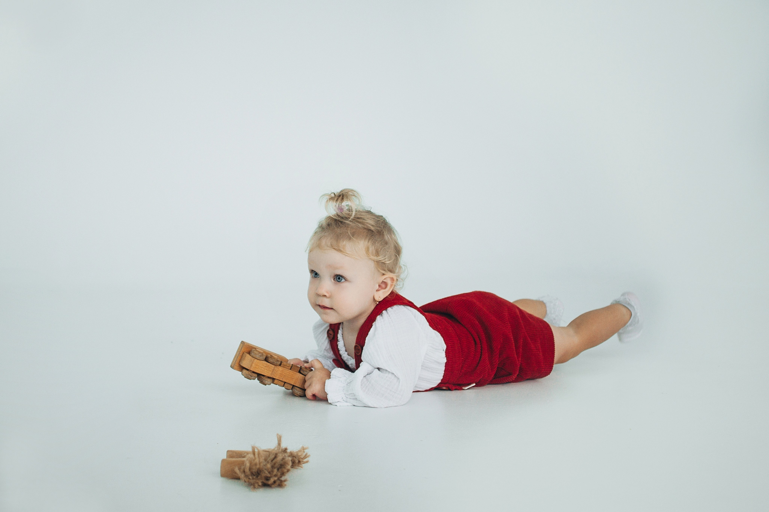 Съемка для детского бренда одежды в студии. Семейный фотограф в Москве Марина Петра