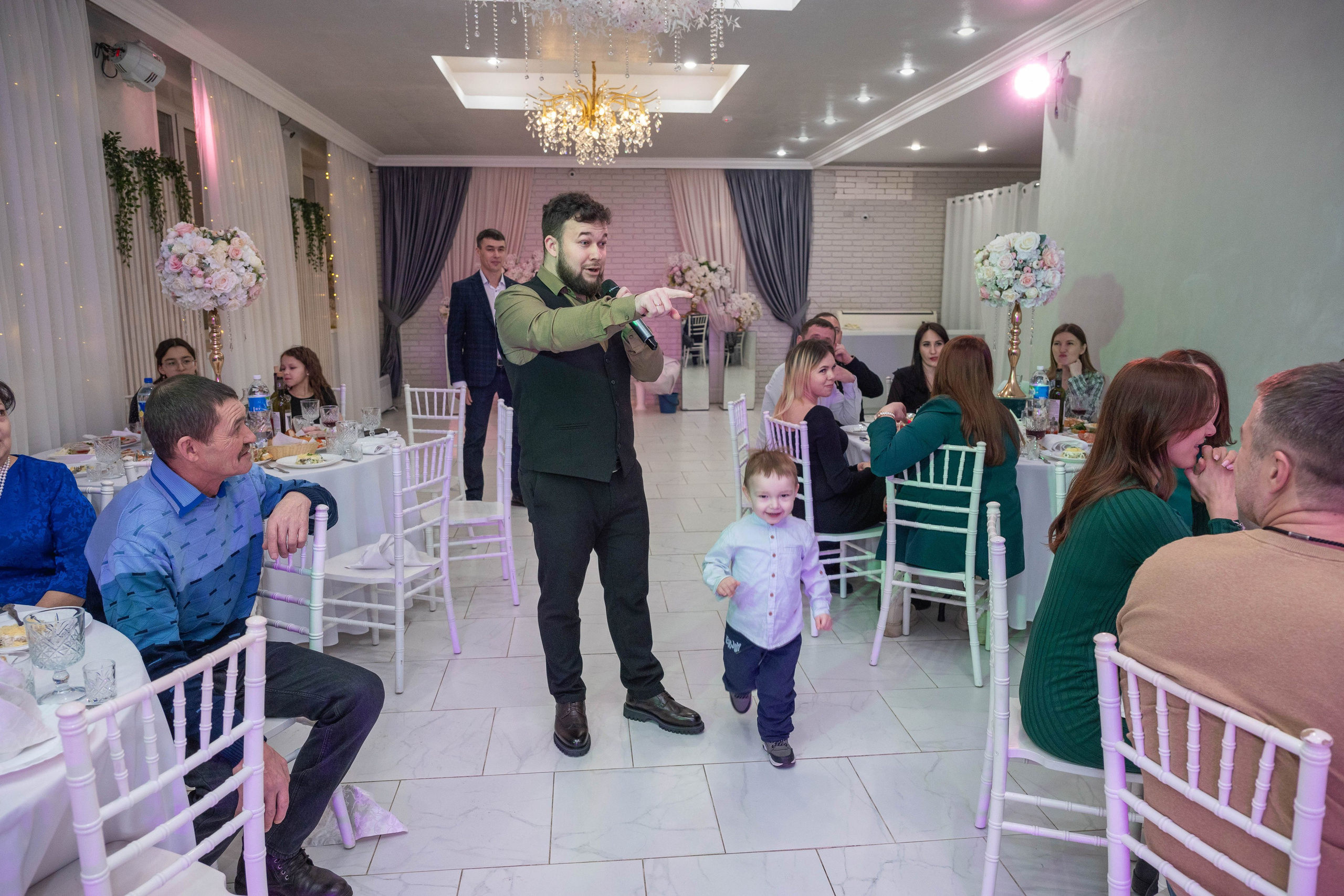 14.02.2025 Ирина. Меня зовут Михайлов Сергей, занимаюсь фото и видео г. Чебоксарах