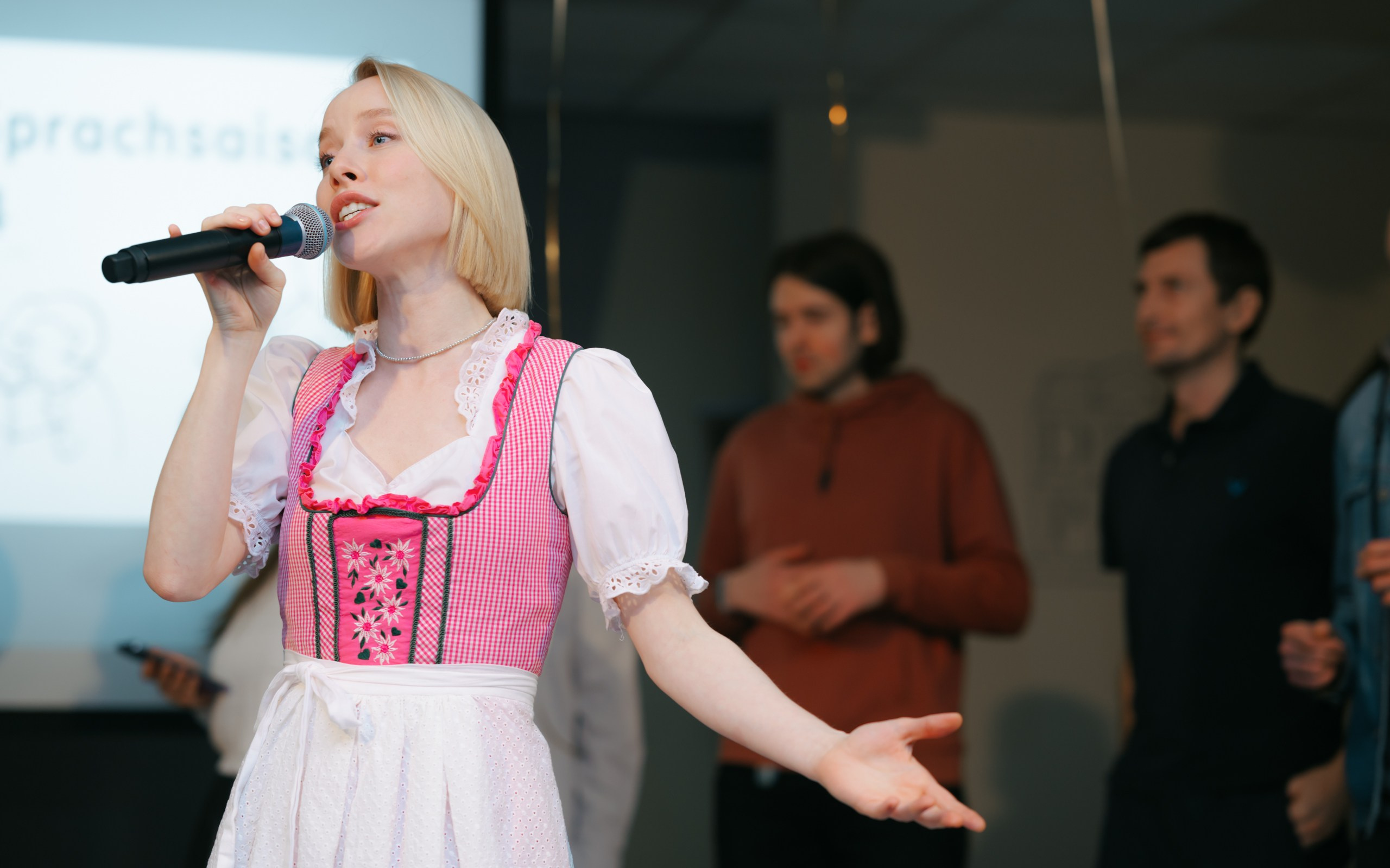 Международный Союз Немецкой культуры. Komonev