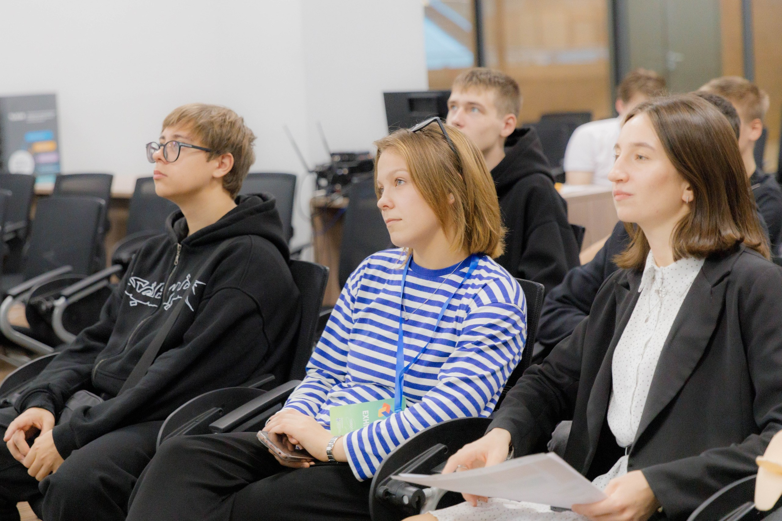 Фестиваль беспилотных авиационных систем «Дотянуться до неба». Экспоцентр. Репортажный фотограф в Новосибирске Алена Помазунова