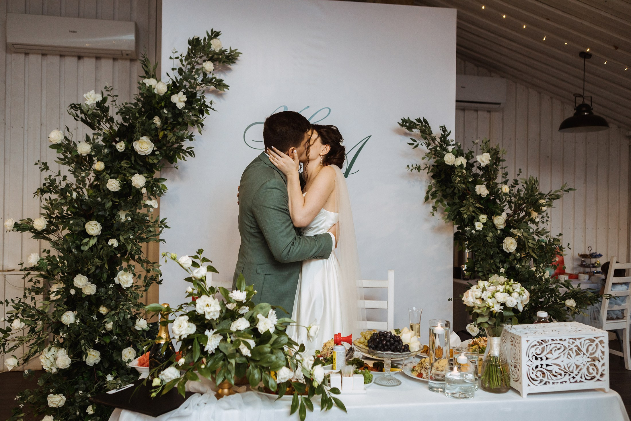Николай и Анна. Фотографы в городе Волгограде — Людмила Агеева и Алексей Околелов