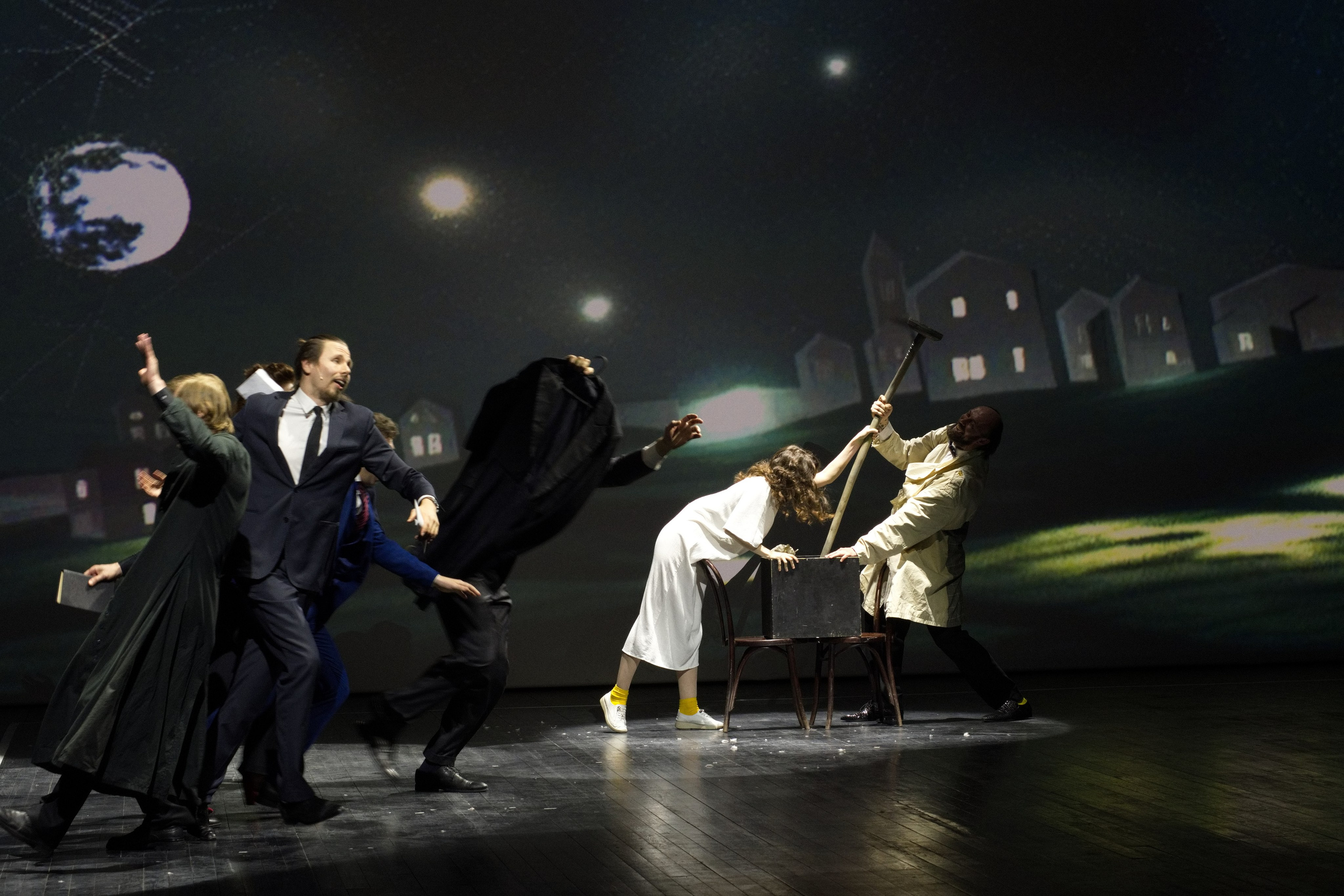 Театр И-Он, Мюнхгаузен. Семейный и детский фотограф Антон Зорин