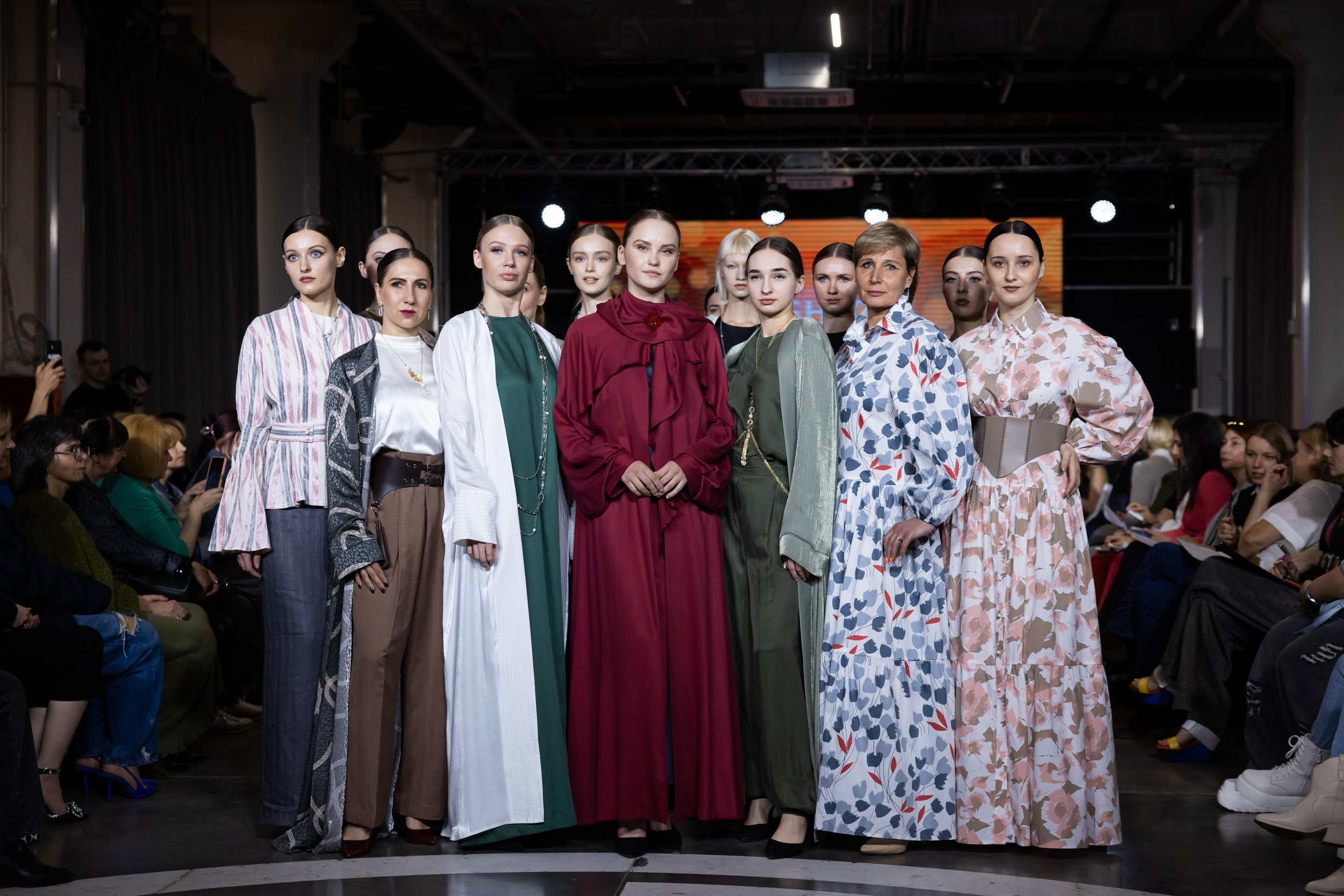 Фестиваль моды и красоты Fashion Style (17 мая 2025). Репортажный фотограф Алексей Пирязев