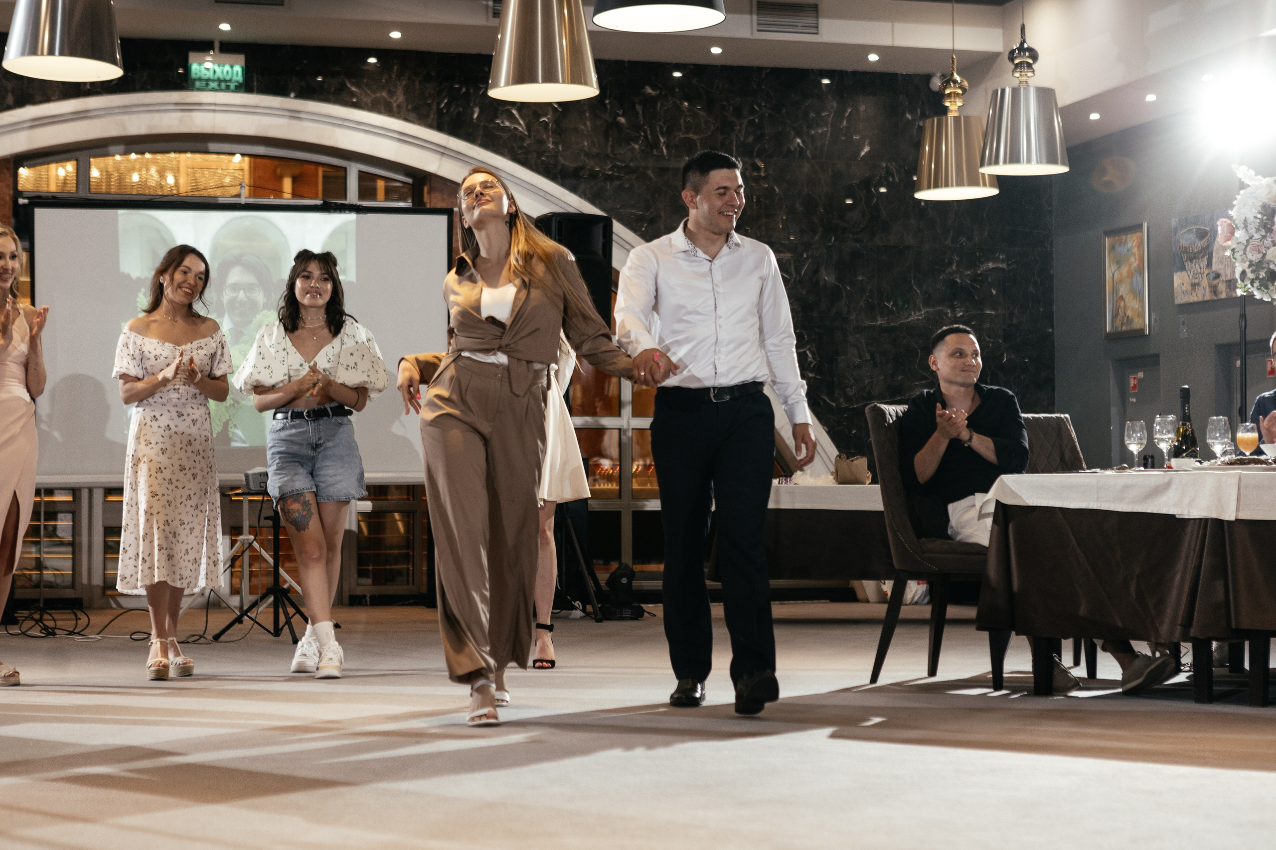 Свадебный фотограф Уфа — Руслан ГабдлисламовЖивые эмоции, красивые кадры, воспоминания на всю жизнь.Работаю по всей Республике Башкортоста. Свадебный фотограф Уфа Руслан Габдлисламов