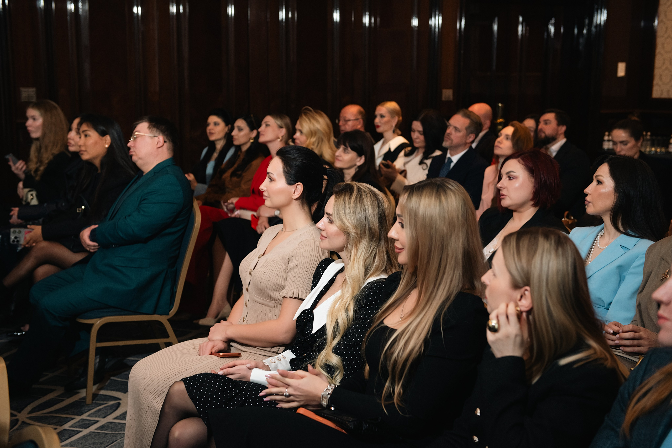 The Carlton. Фотограф, визажист. Москва