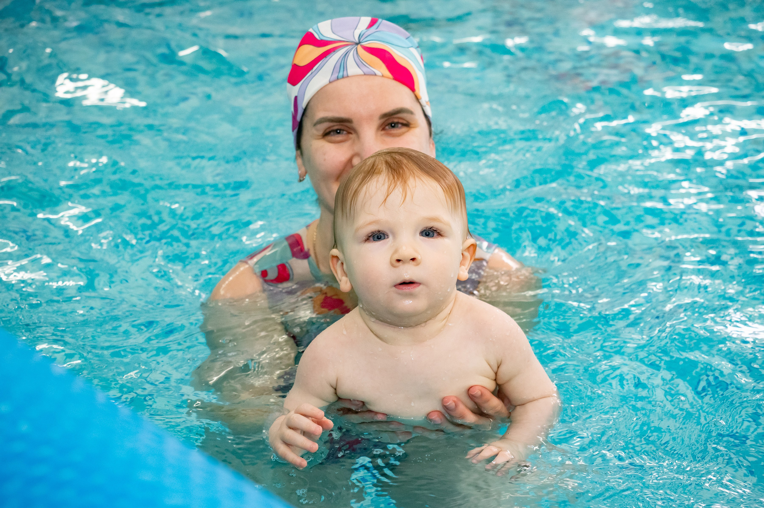 Грудничковое плавание. Репортажный, семейный и детский фотограф в Пензе и Заречном Арина Ермилова. Картины барельеф на заказ