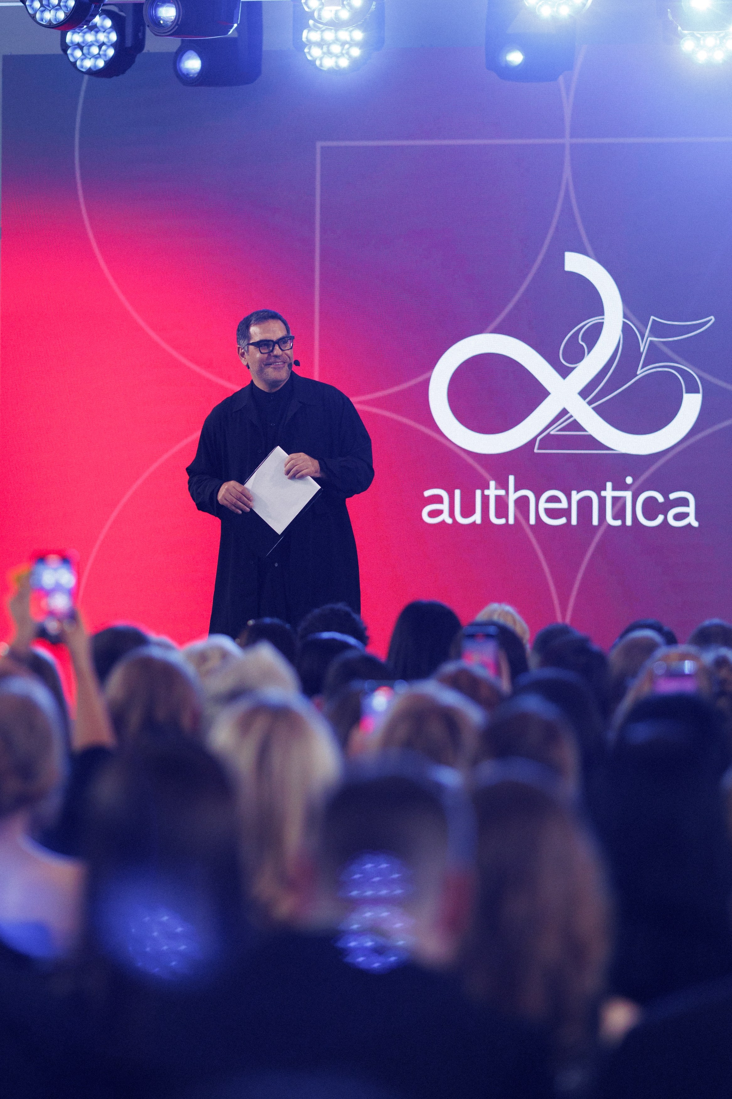 Authentica 25. Профессиональный фотограф Егоров Кирилл