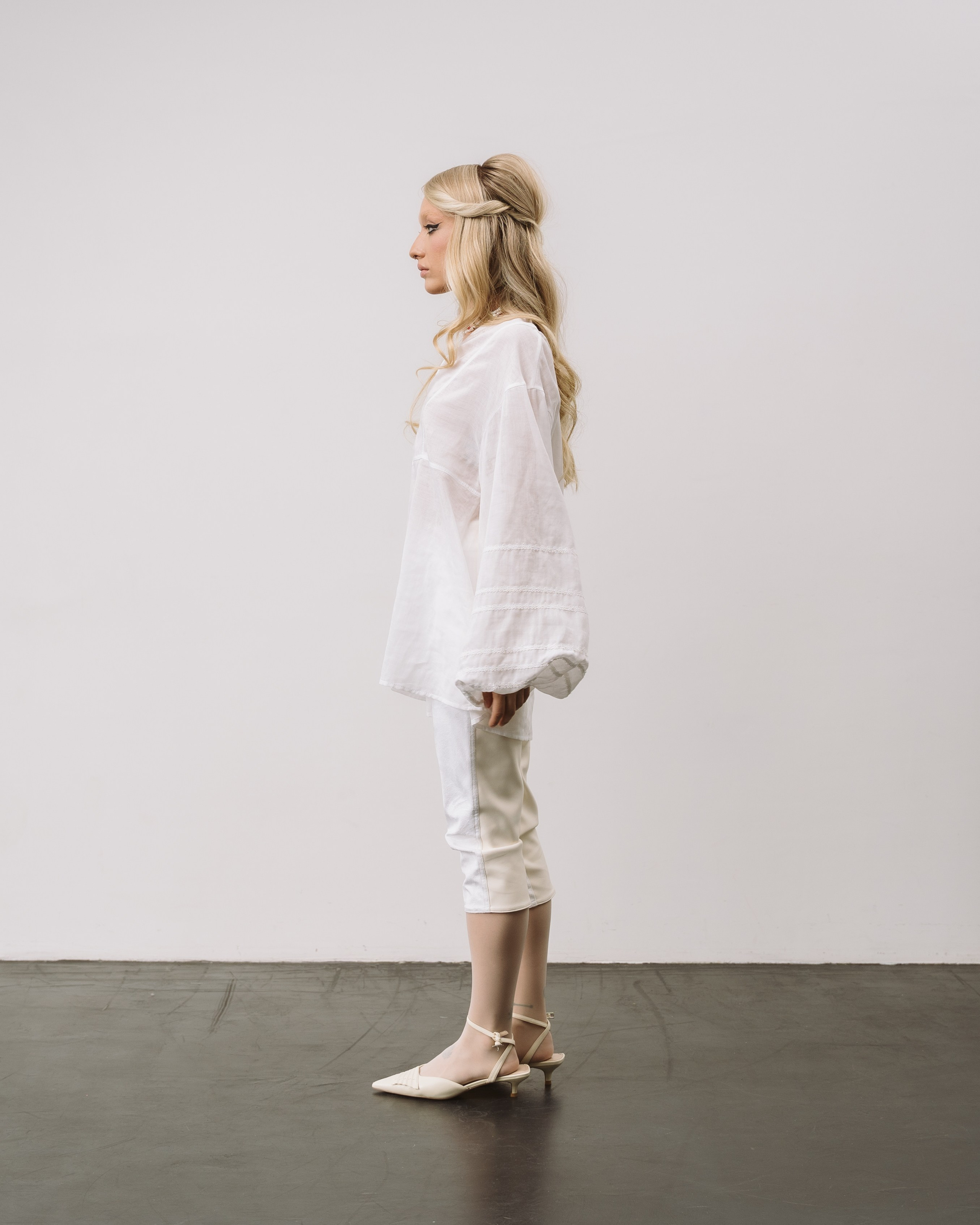 ZO: YOUR INNER PRINCESS. TUTSARKIS — Art Director | Stylist | Photographer