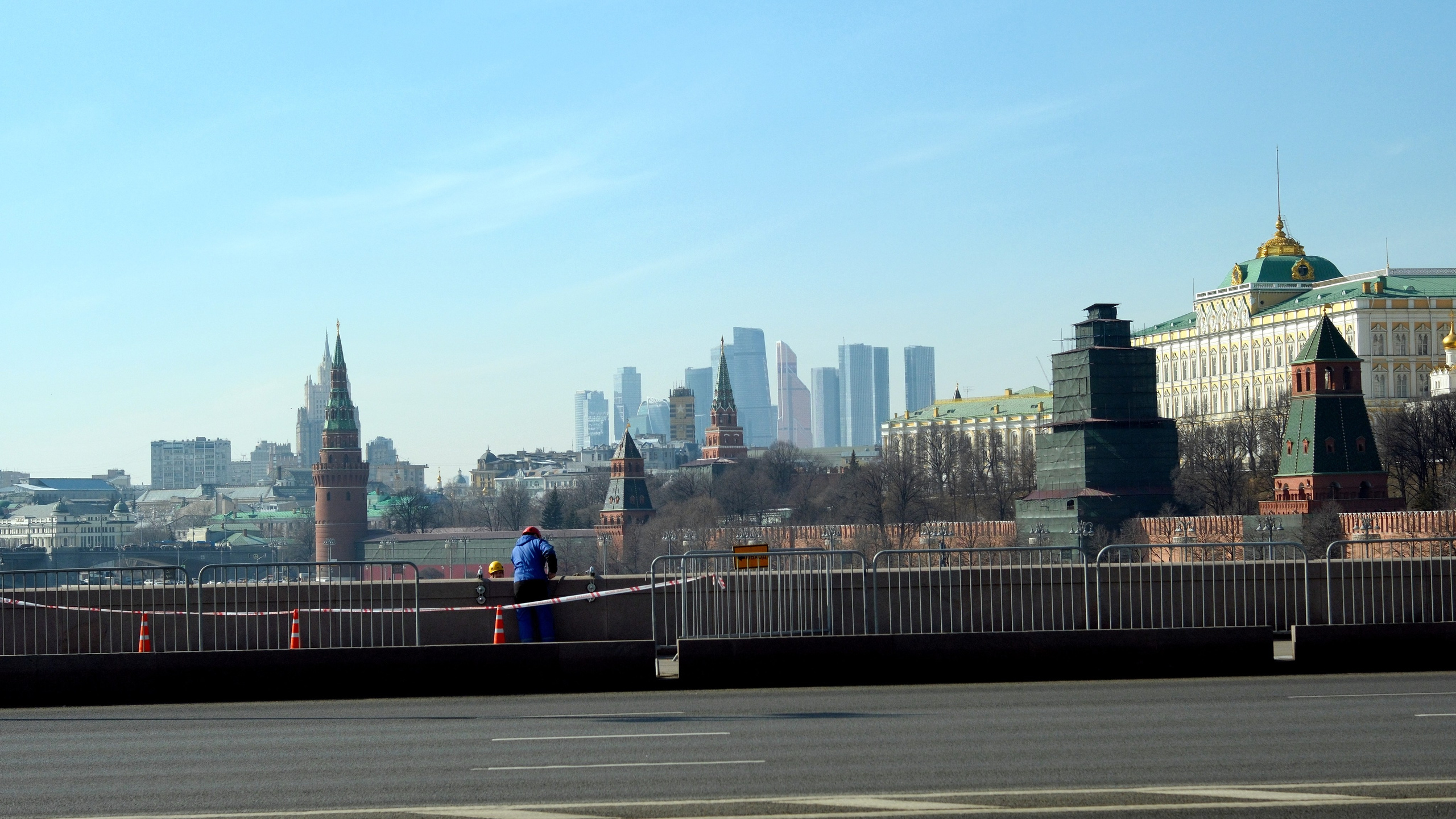 Улица, люди, жизнь…