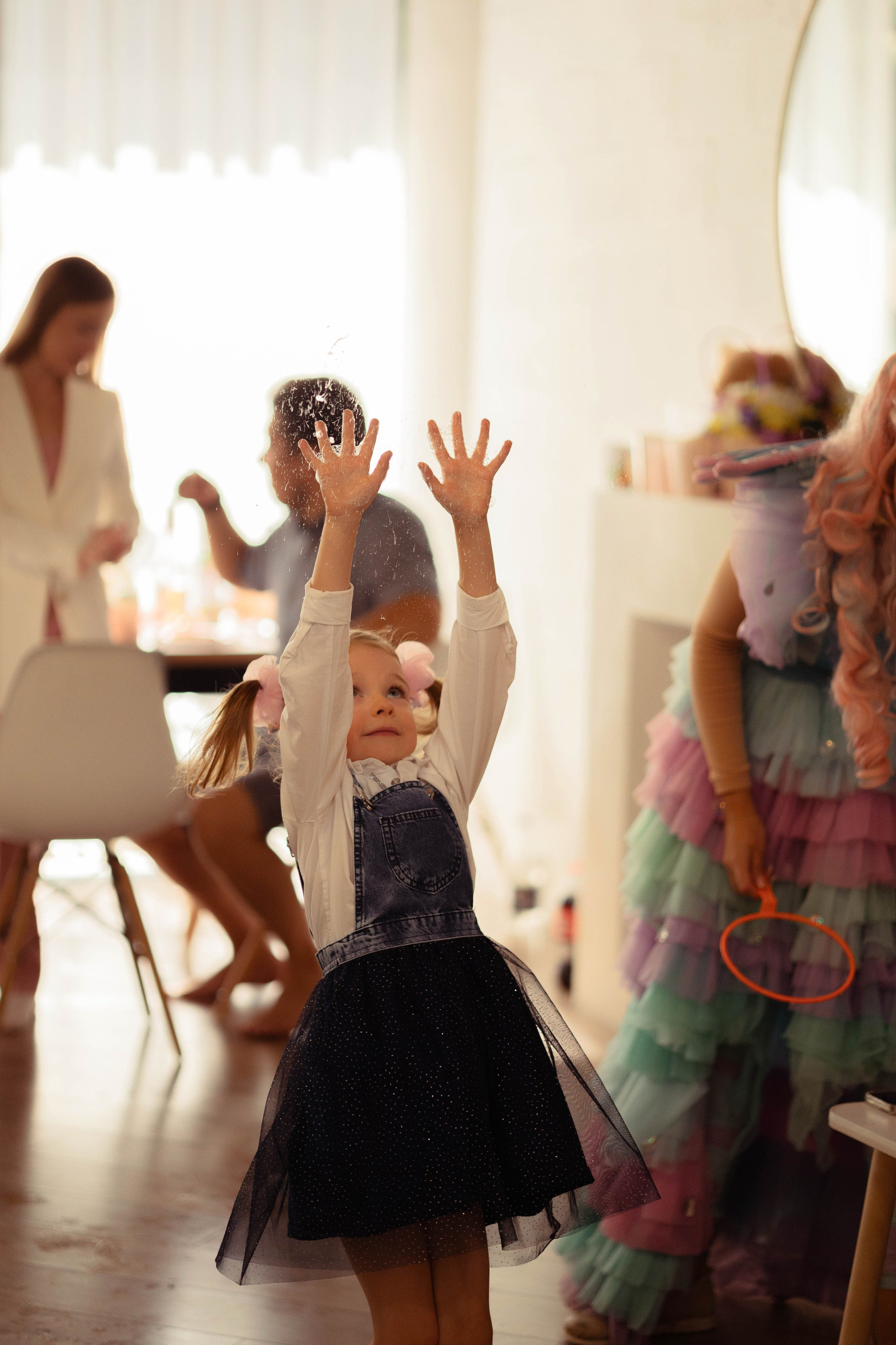 Еве 1 год в кофте «Бимби». Фотография о важном