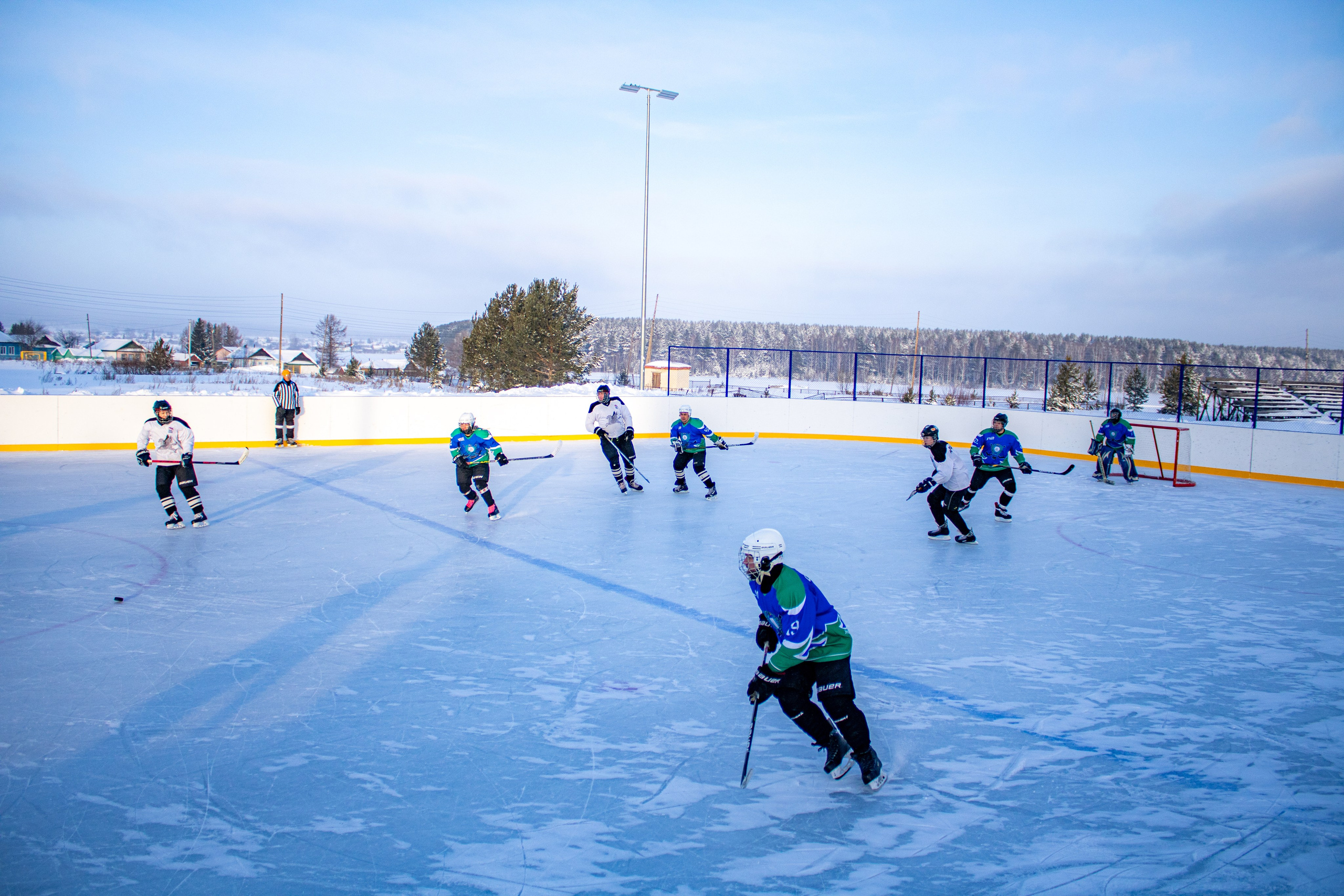 Хоккей г.п Атиг-г.п Дружинино