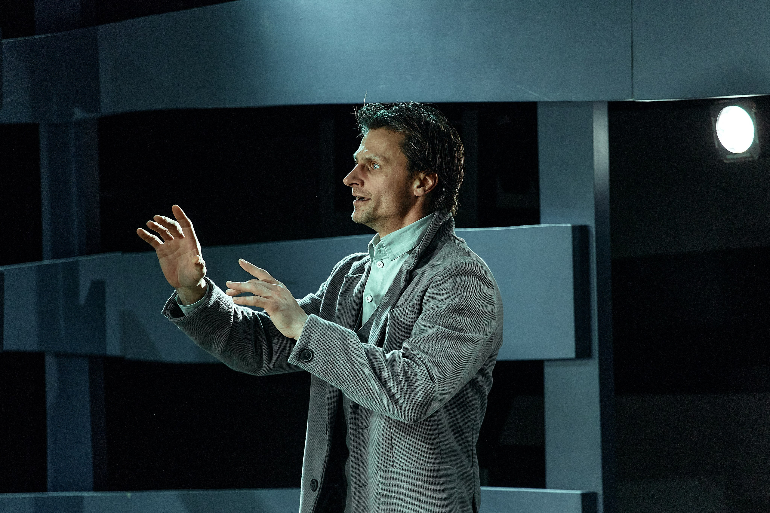 Бесприданница. Приют комедианта. Фотограф Нина Антонова