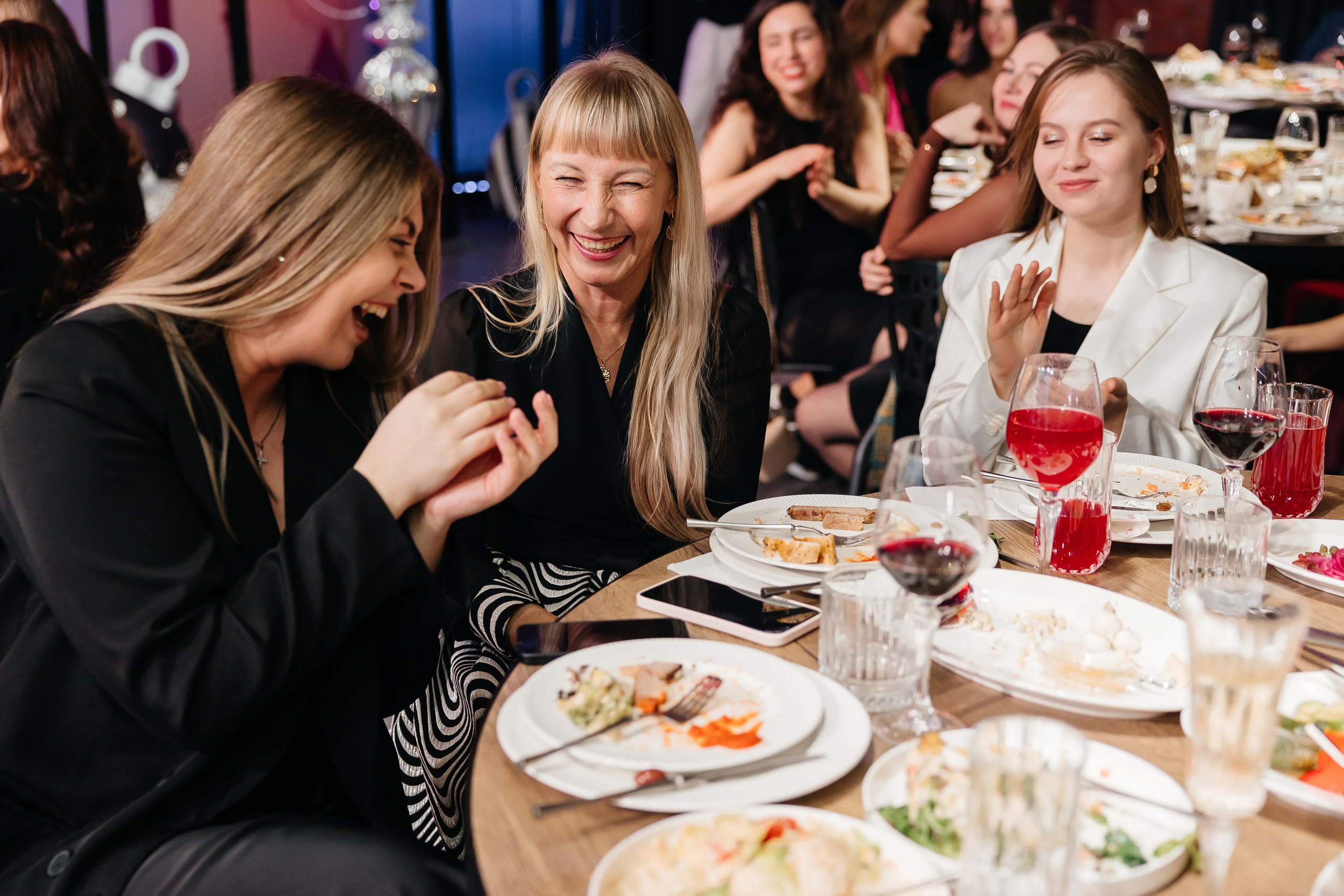 Корпоратив. Фотограф свадебный семейный в Красноярске Шукшина Наталья
