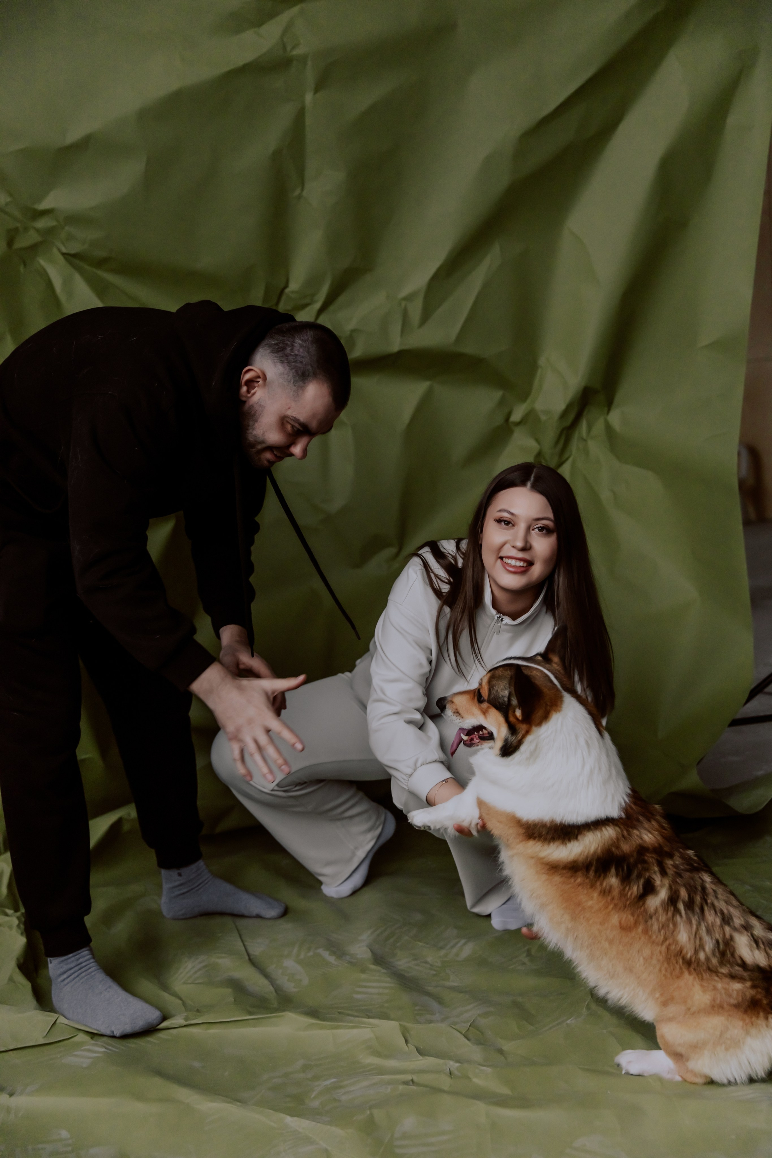 Саша, Илья и песик Кураж. Фотограф, который снимает любовь в Санкт-Петербурге и Череповце