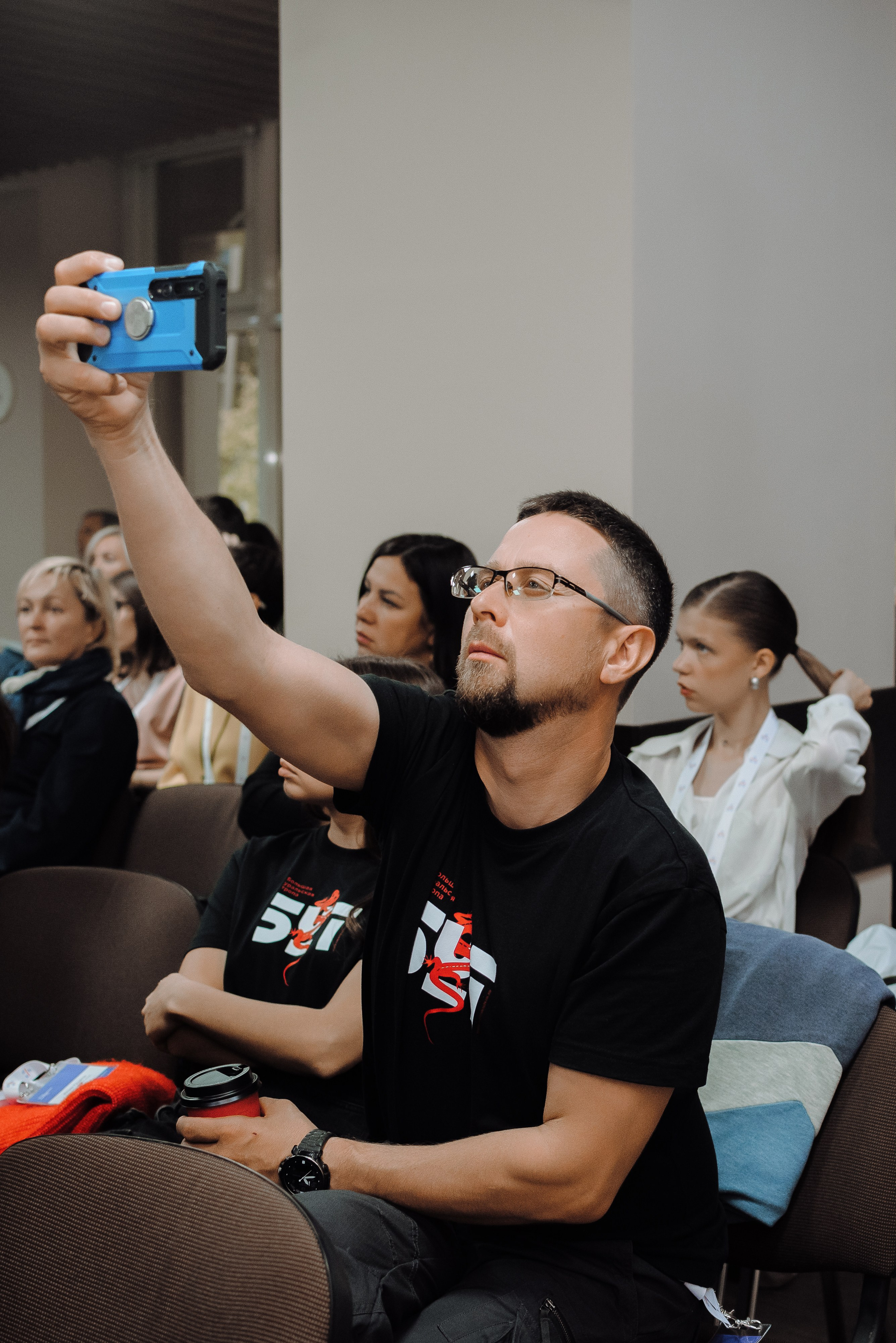 ОБЛАСТНАЯ КОНФЕРЕНЦИЯ «РАЗВИТИЕ ТУРИЗМА В ЧЕЛЯБИНСКОЙ ОБЛАСТИ». Репортажный фотограф Зуев Роман г. Челябинск