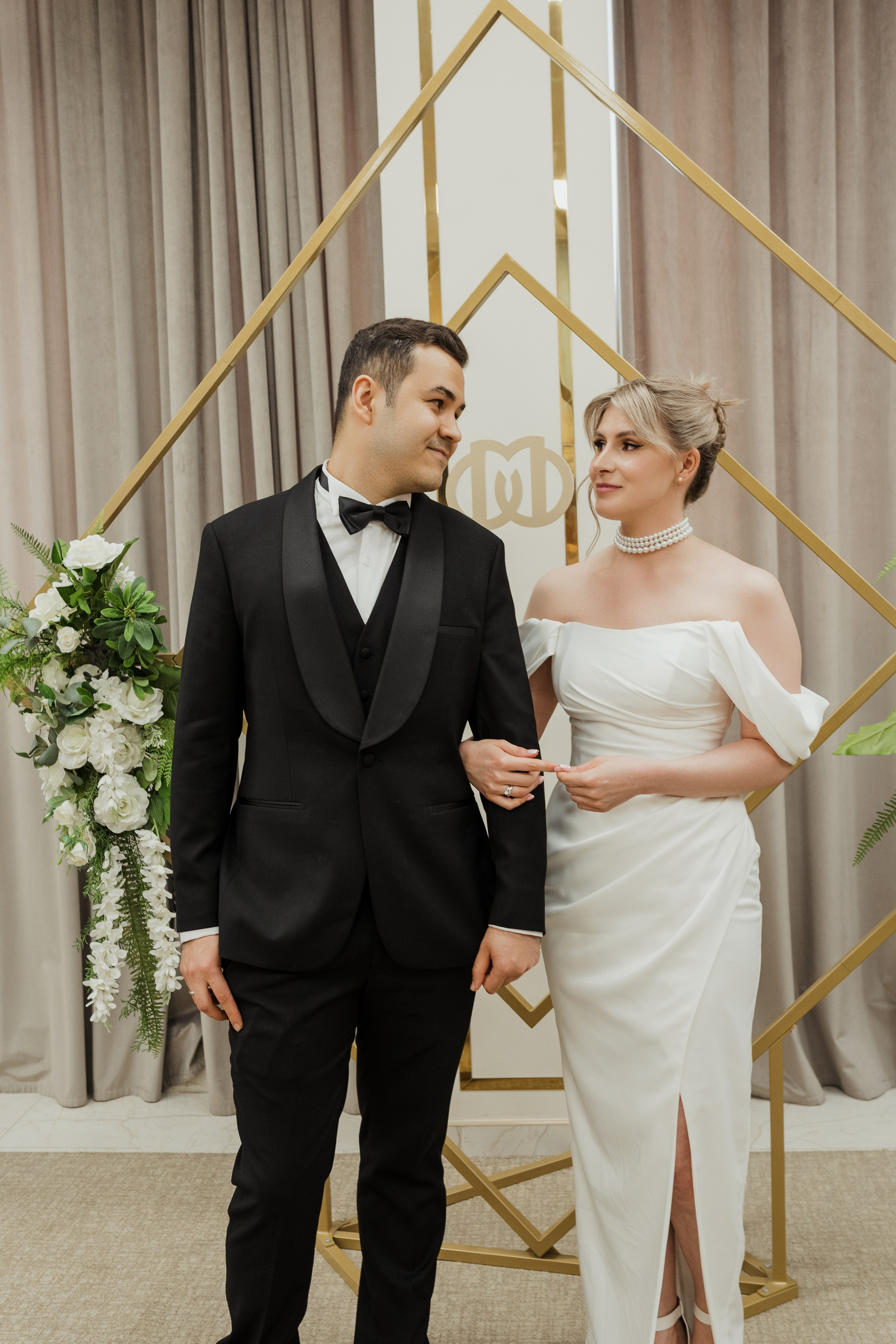 Свадебная фотопрогулка в Москве по центру. Свадебный фотограф в Москве Анна Полушина