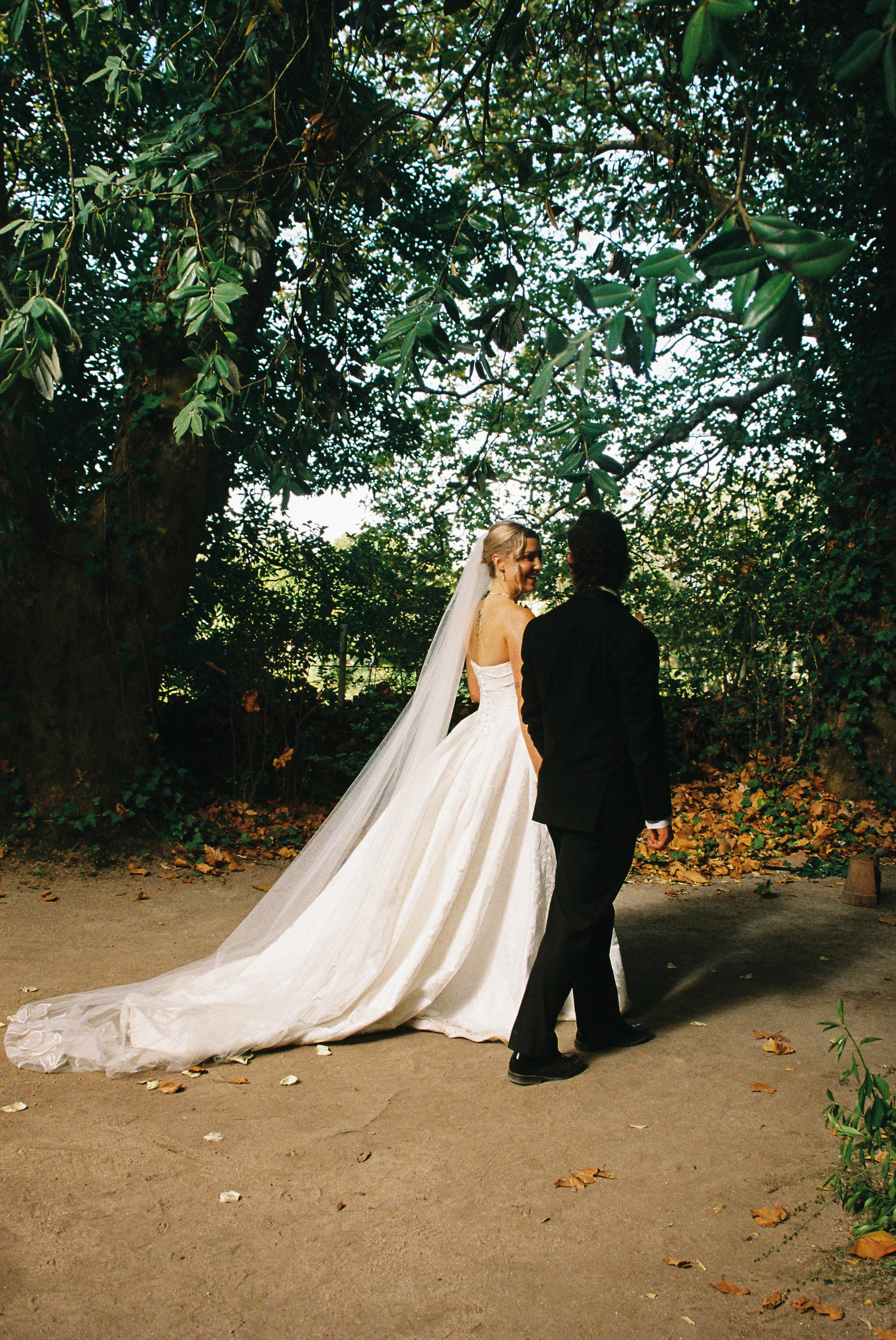 Film. Wedding photographer