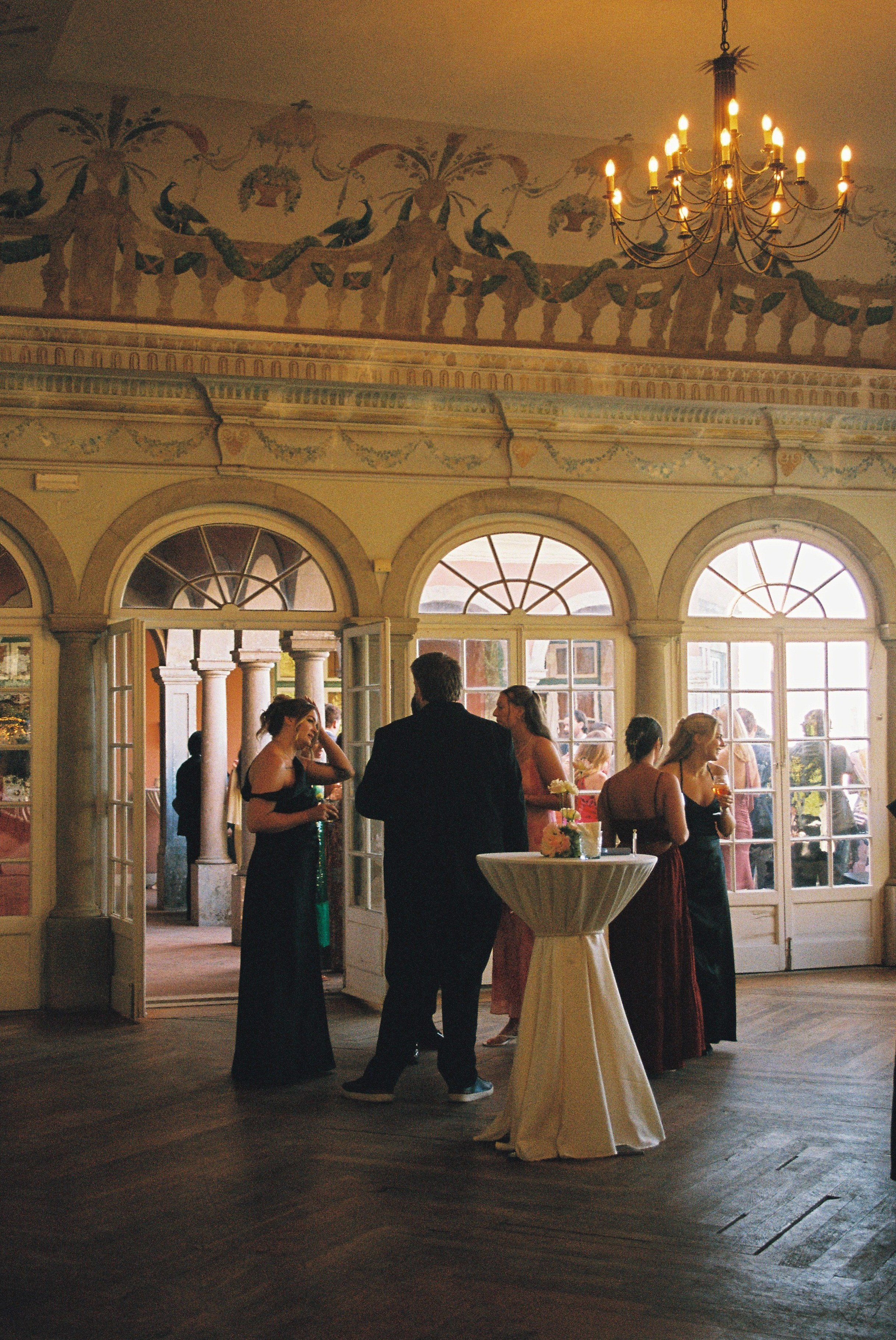 Film. Wedding photographer
