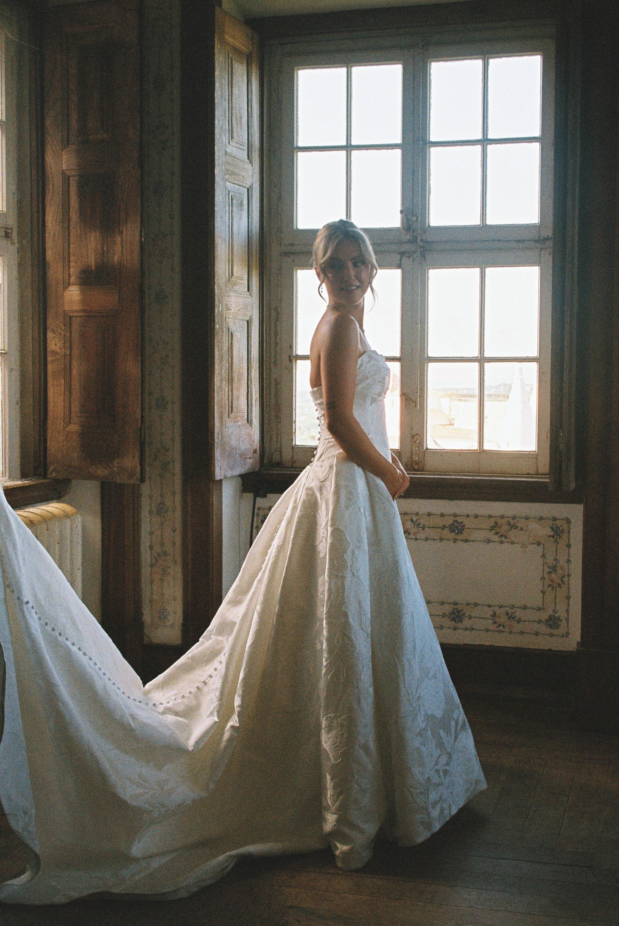 Film. Wedding photographer