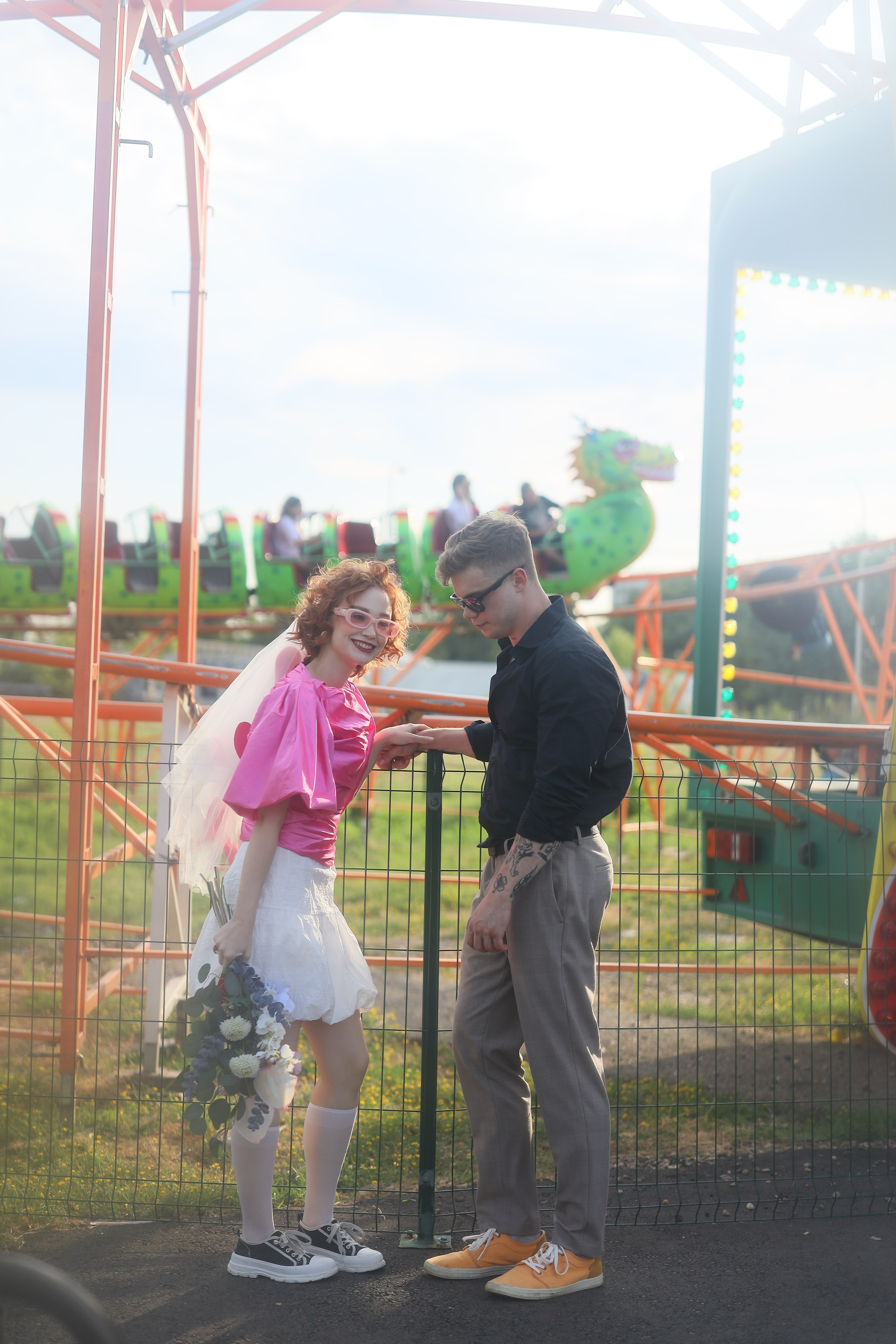 Свадебная фотосессия в парке аттракционов. Свадебный и семейный фотограф в Абхазии Жанна Соснина